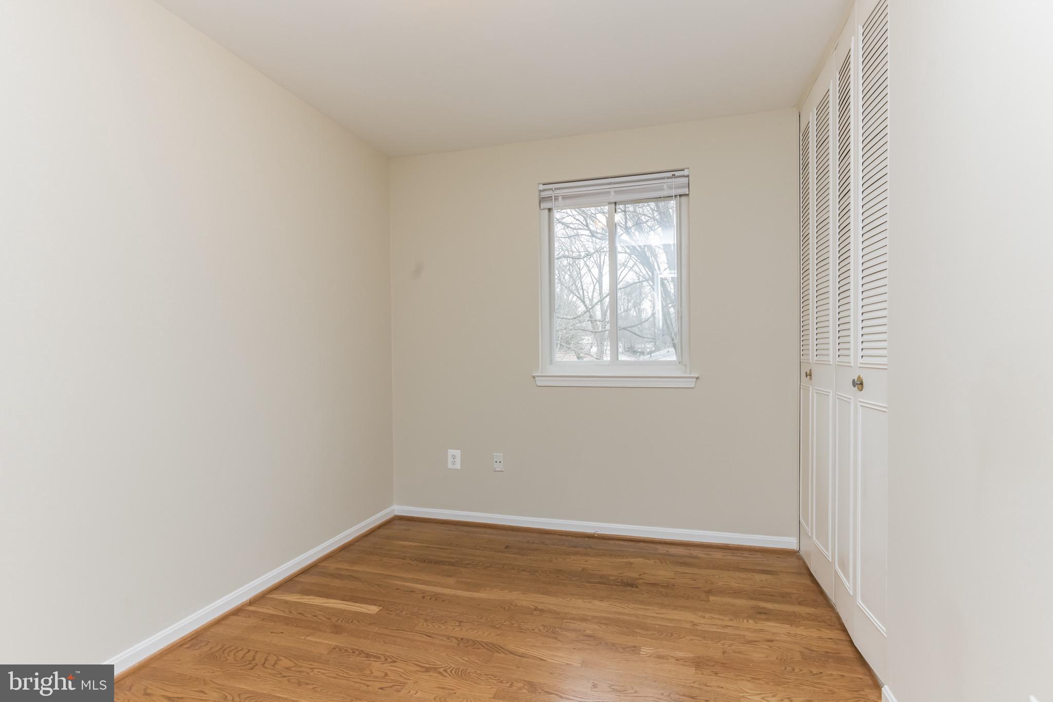 KINGS PARK WEST - Residential