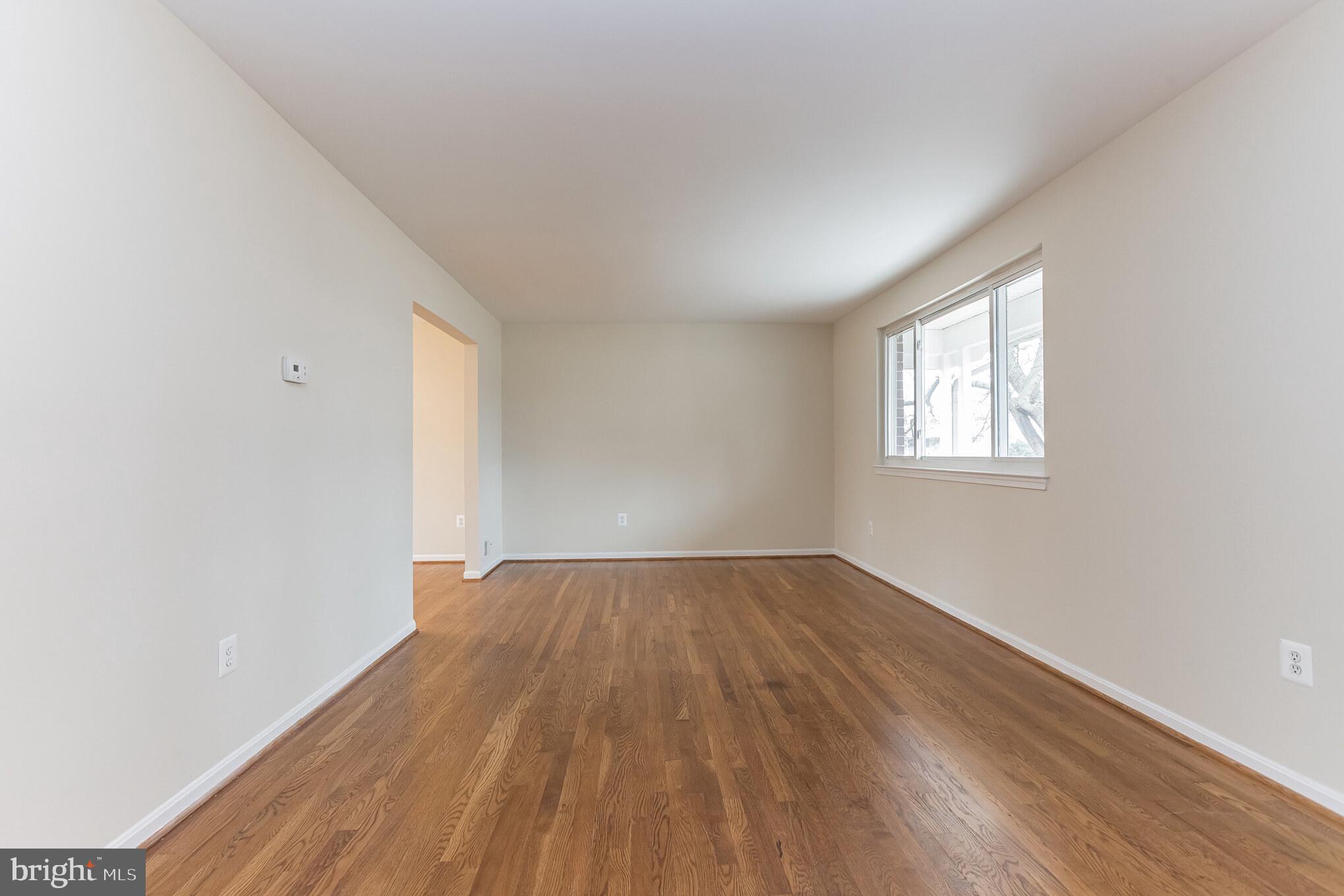 KINGS PARK WEST - Residential