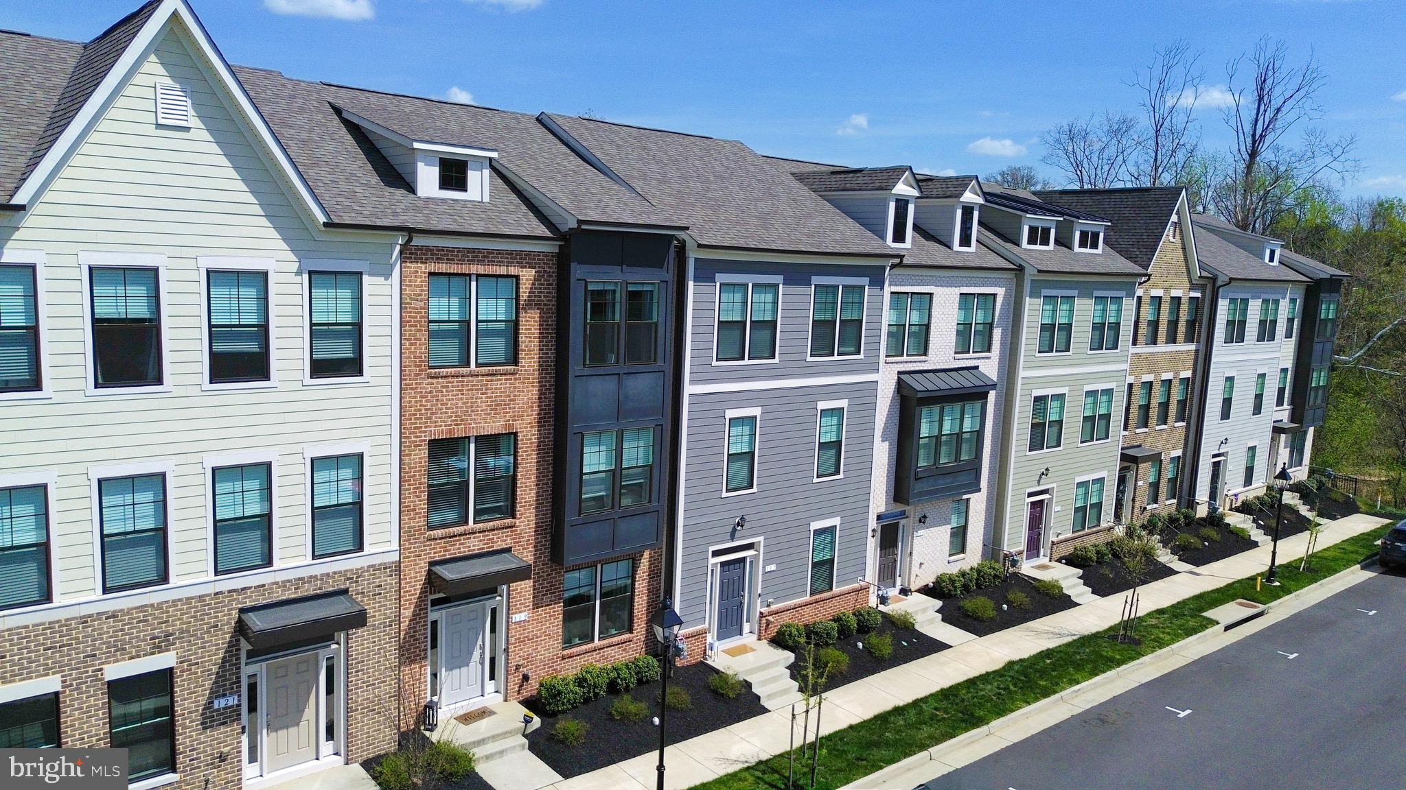 HIGHLANDER PARK - Residential