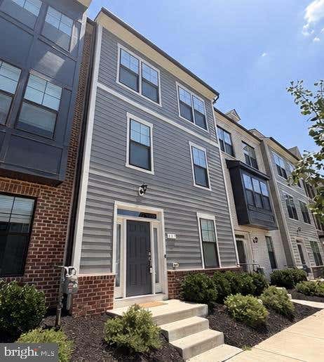 Townhouse For Sale - 117 Beatson Street<br/> FREDERICKSBURG, VA 22401