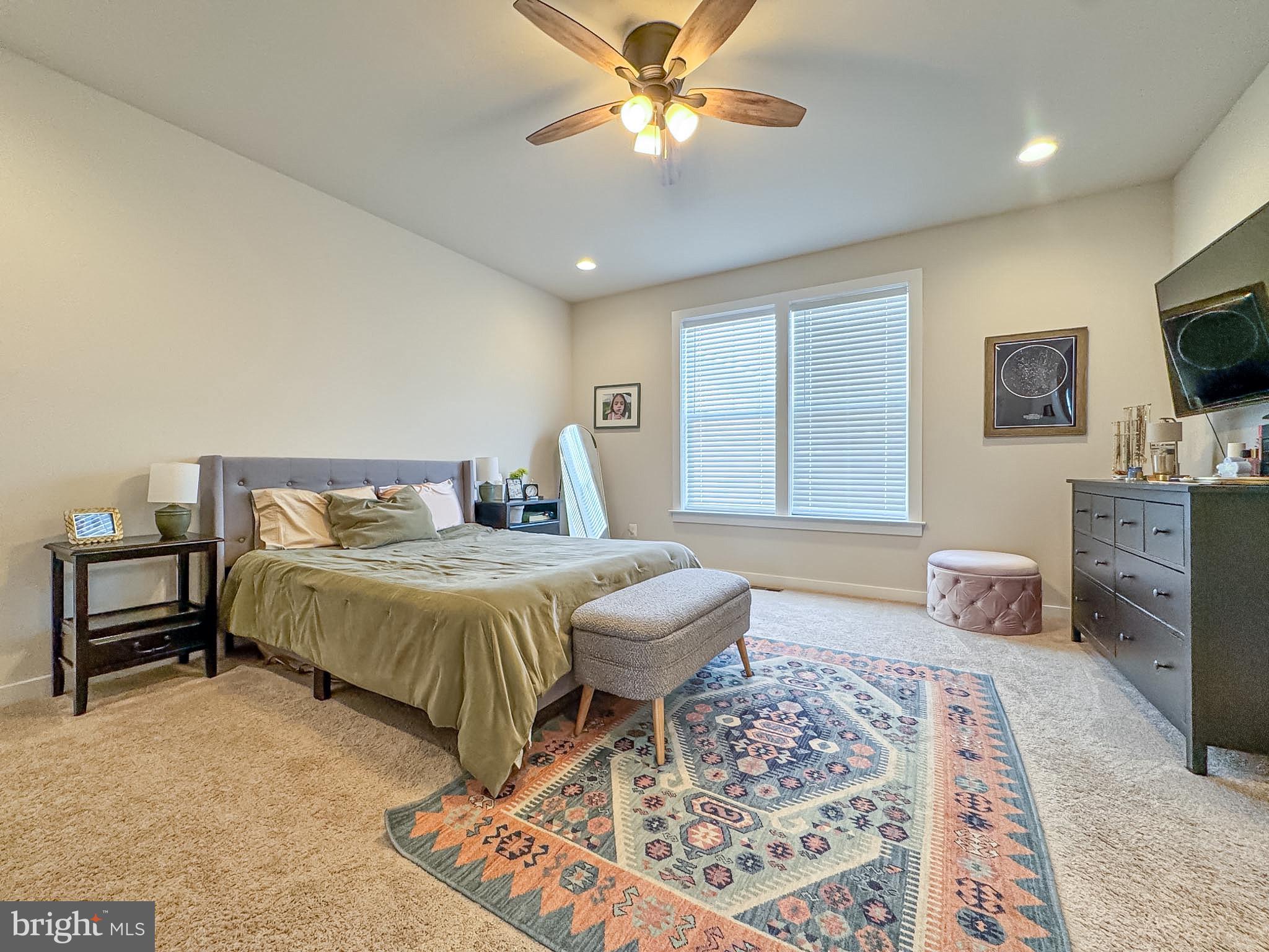 HIGHLANDER PARK - Residential