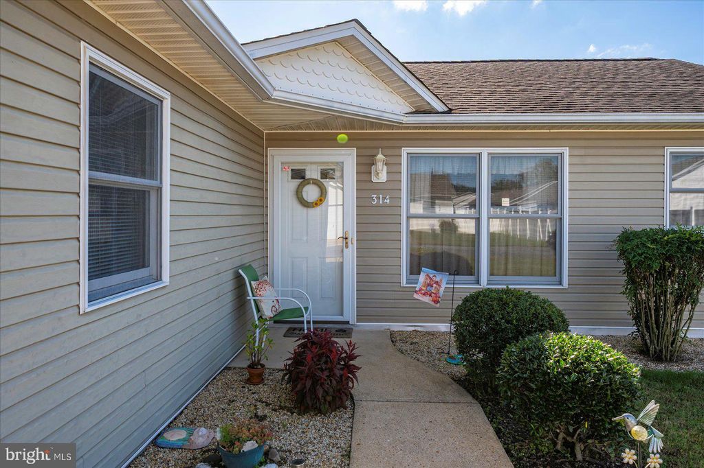 Photo of 314 Derby Way, MILLSBORO, DE 19966 (MLS # DESU2098592)