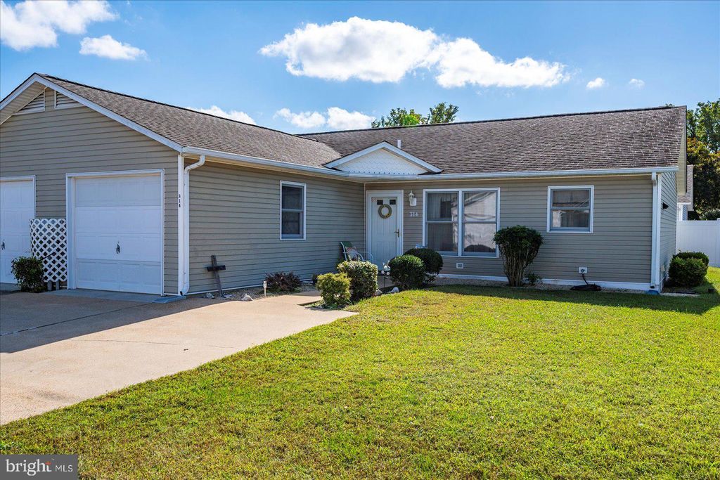 Photo of 314 Derby Way, MILLSBORO, DE 19966 (MLS # DESU2098592)