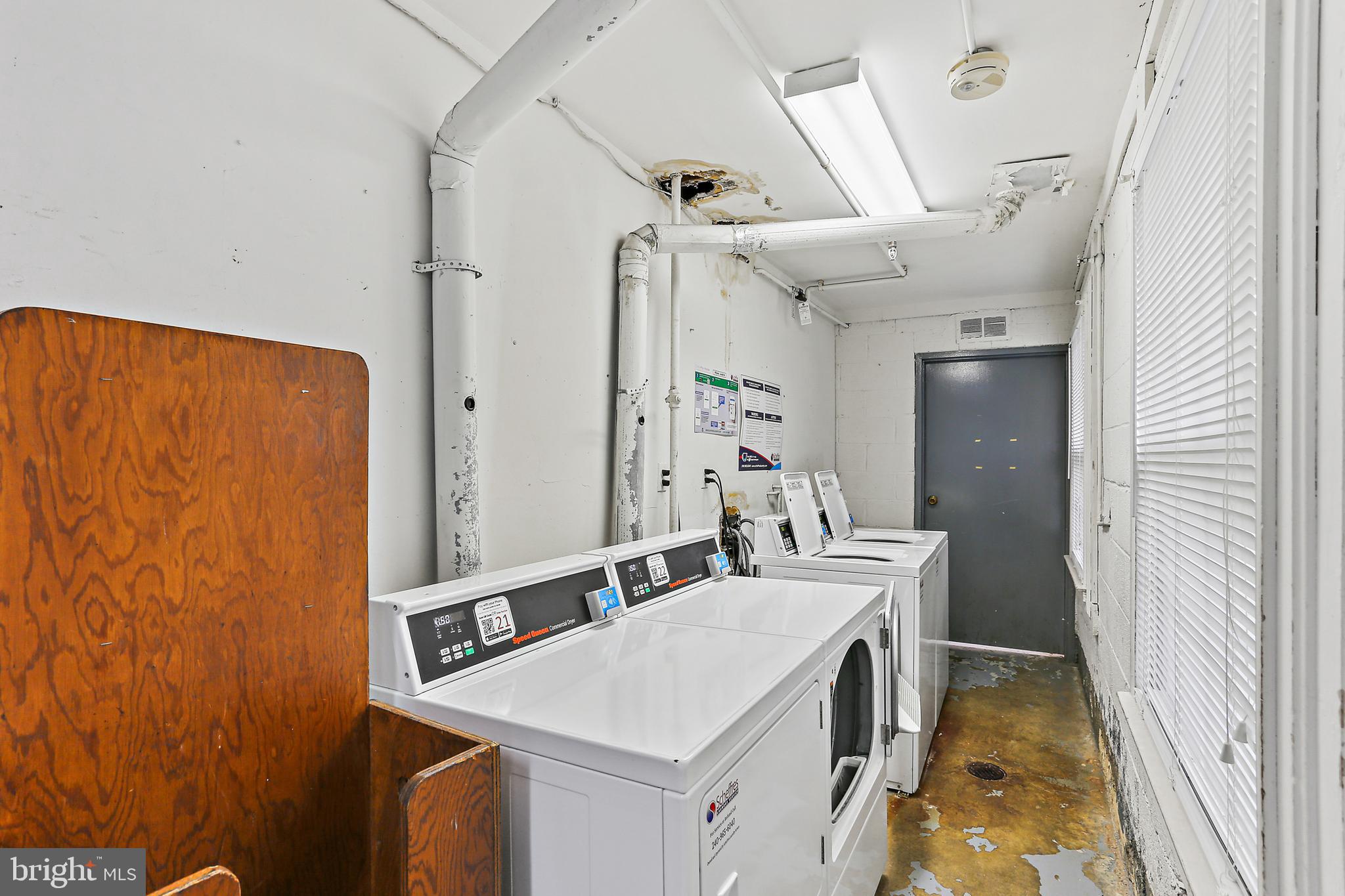 WESTCHESTER PARK - Residential