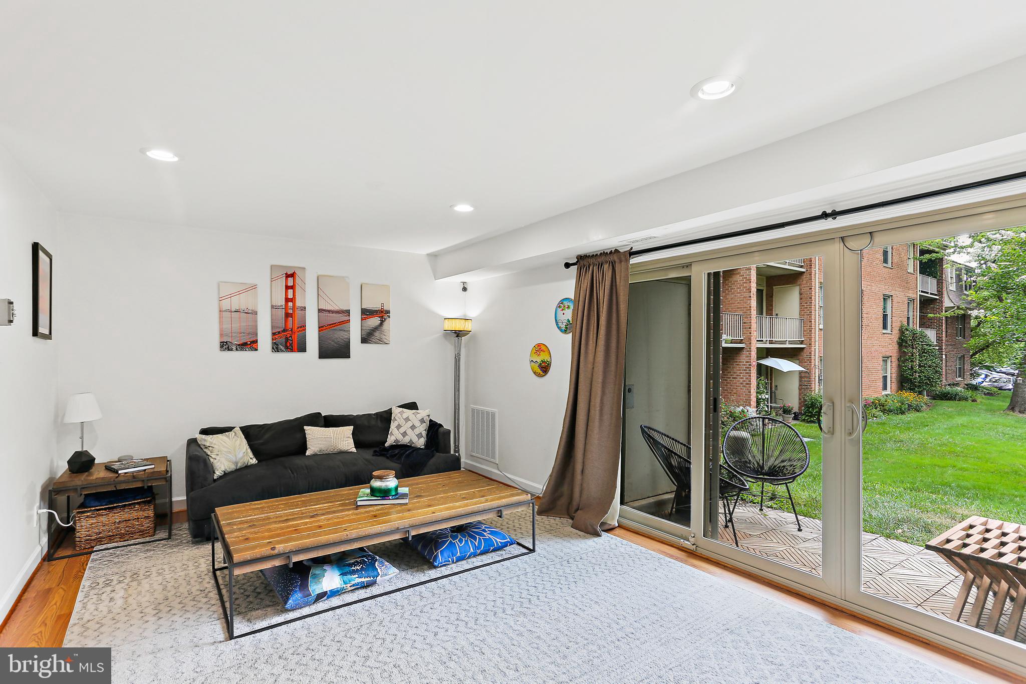 WESTCHESTER PARK - Residential