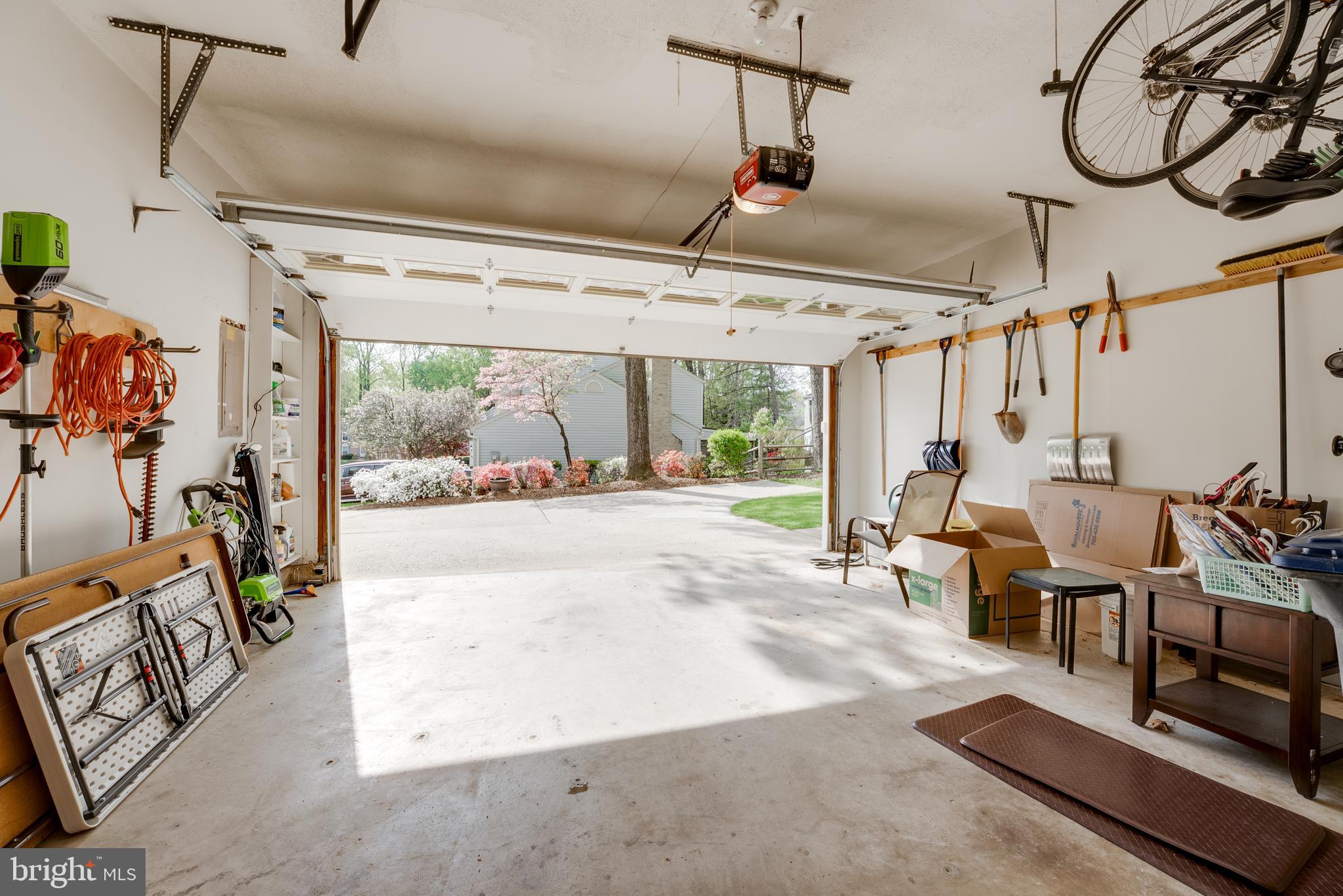 BURKE CENTRE - Residential