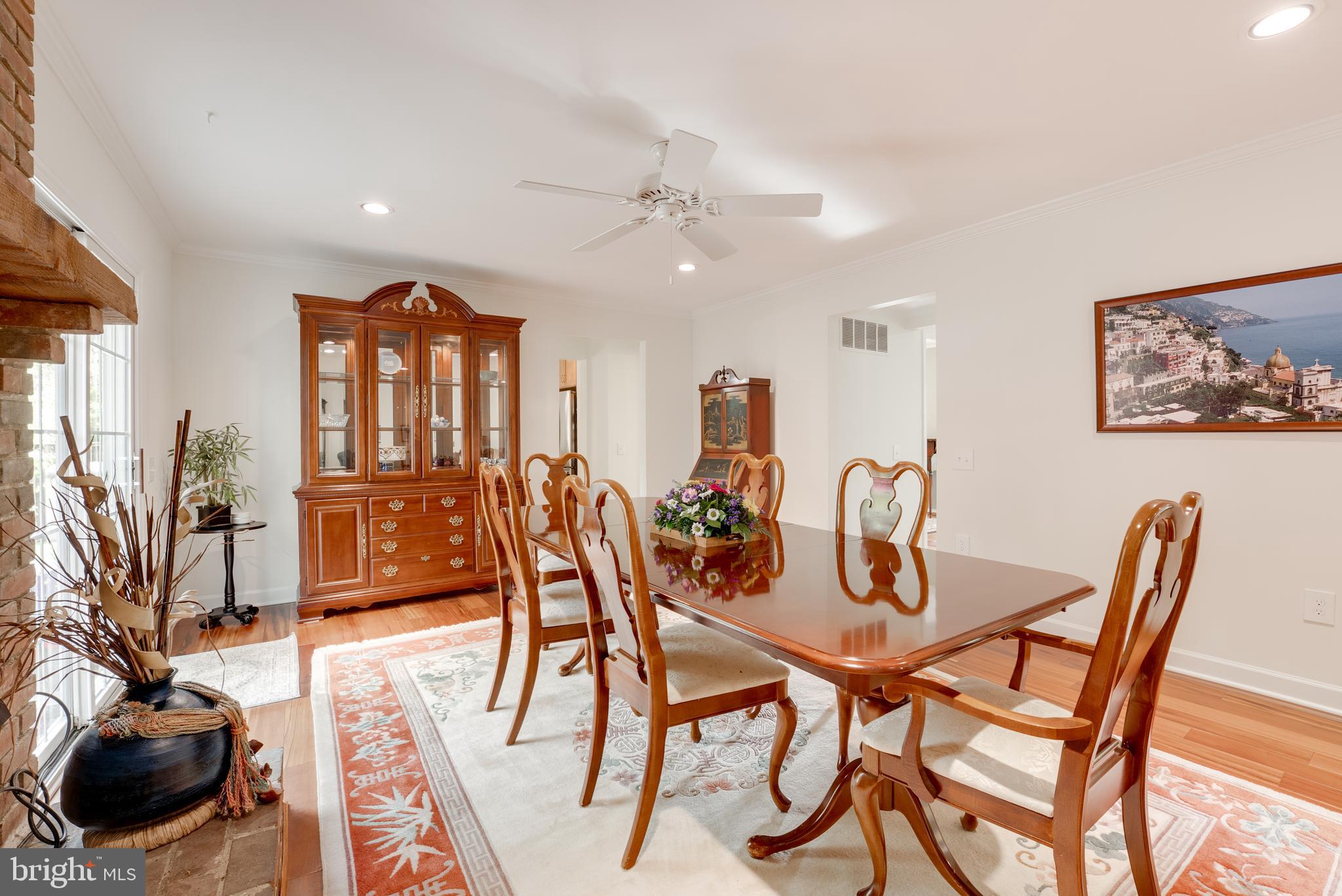 BURKE CENTRE - Residential