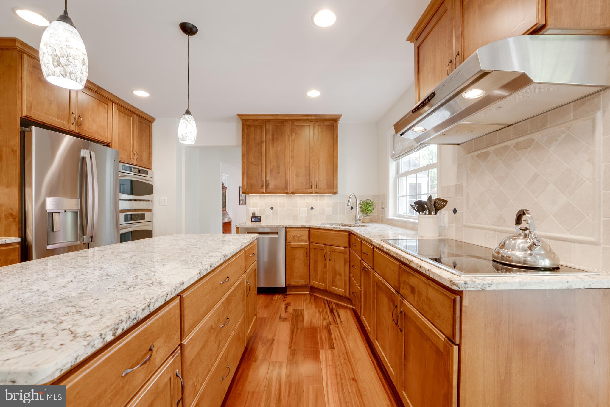 BURKE CENTRE - Residential