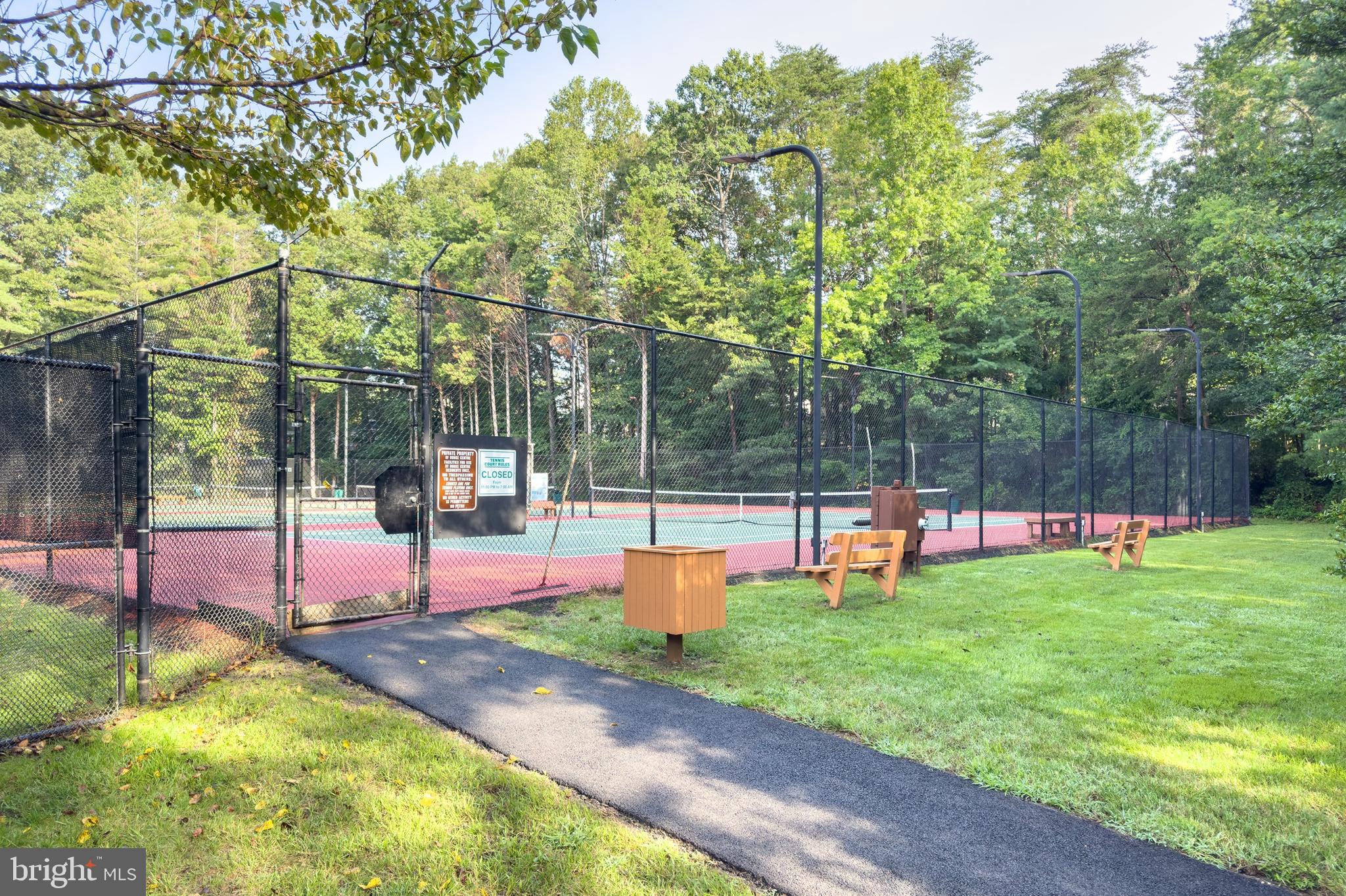 BURKE CENTRE - Residential