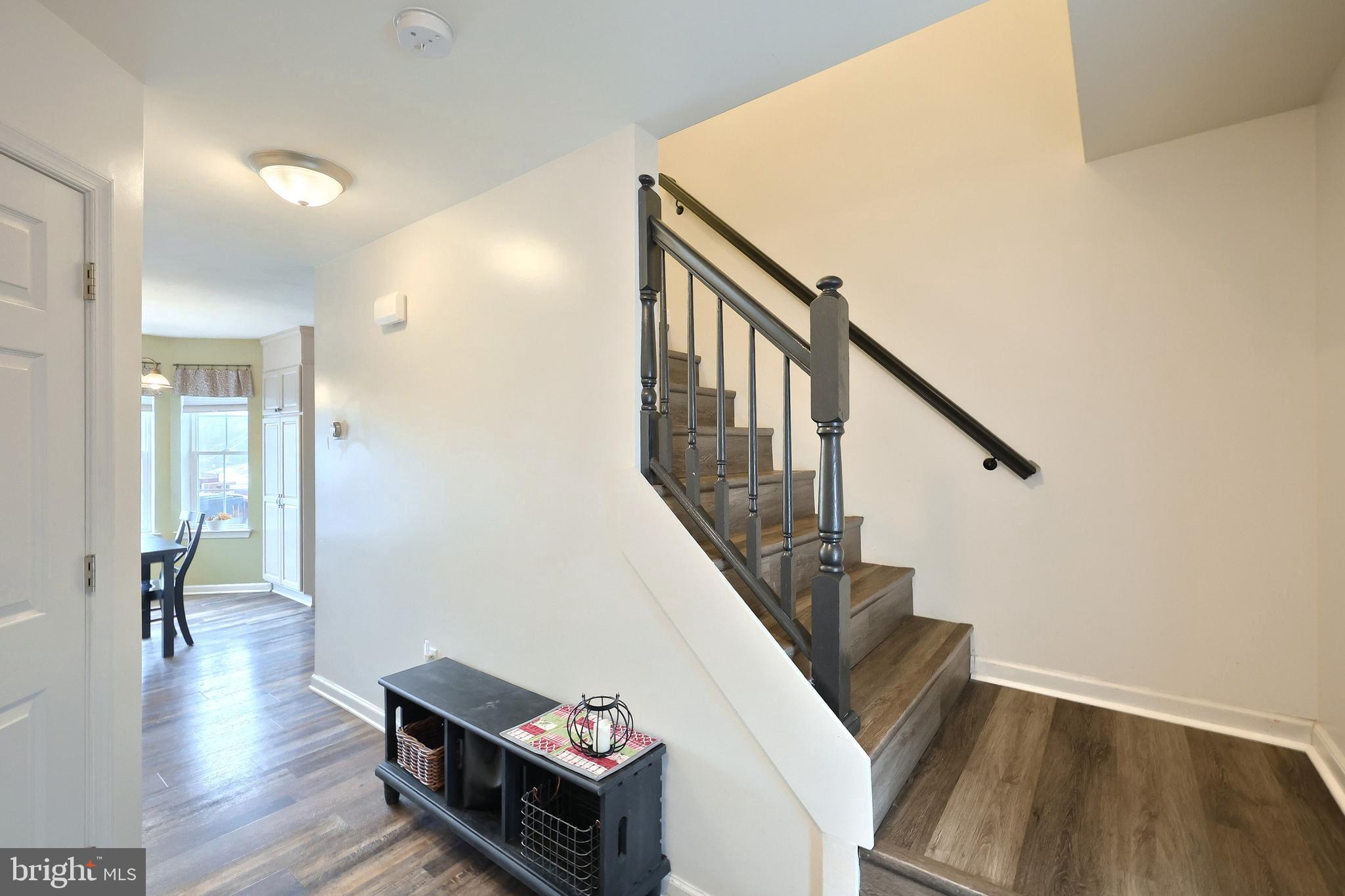 STEWARTSTOWN STATION - Residential