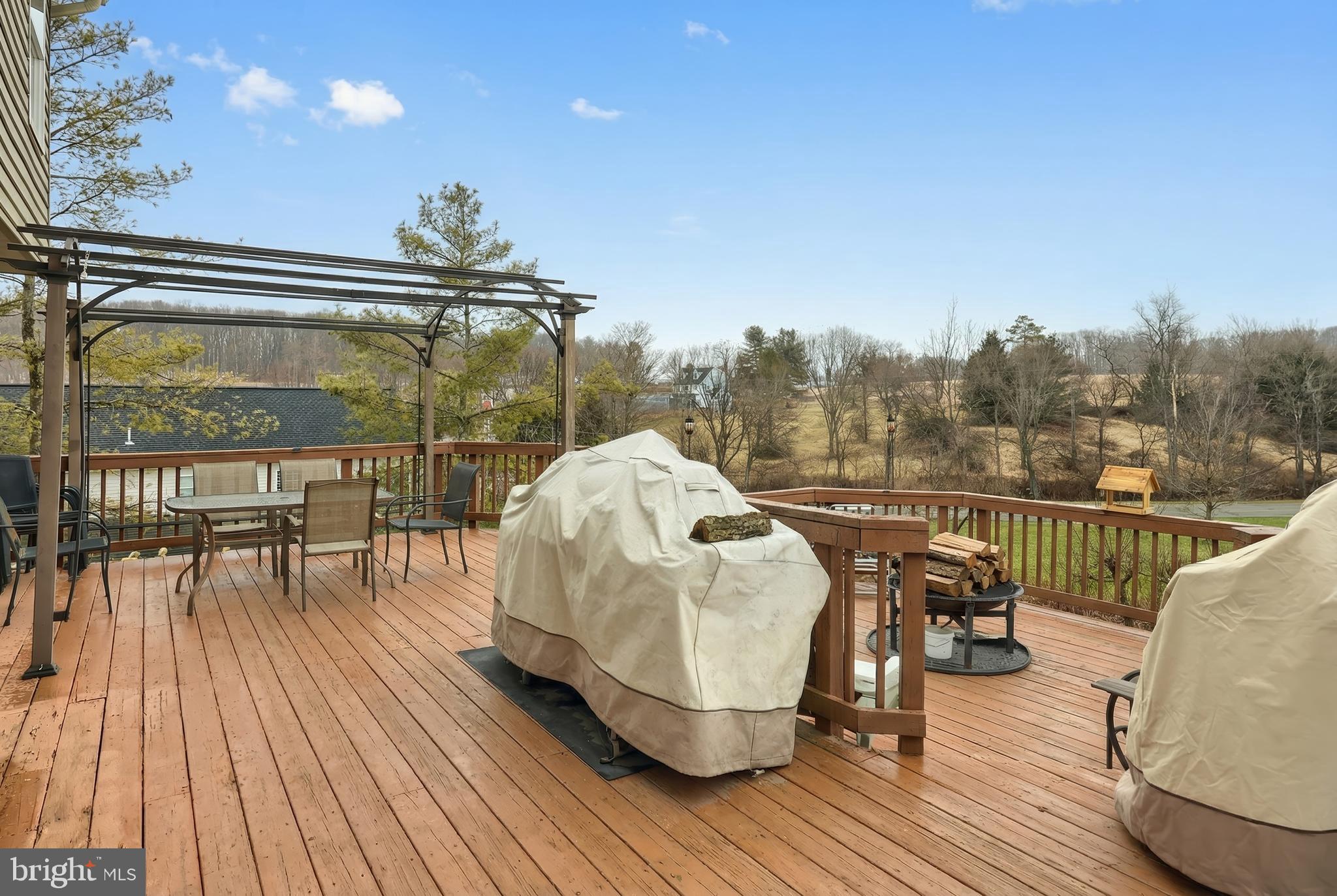 STEWARTSTOWN STATION - Residential