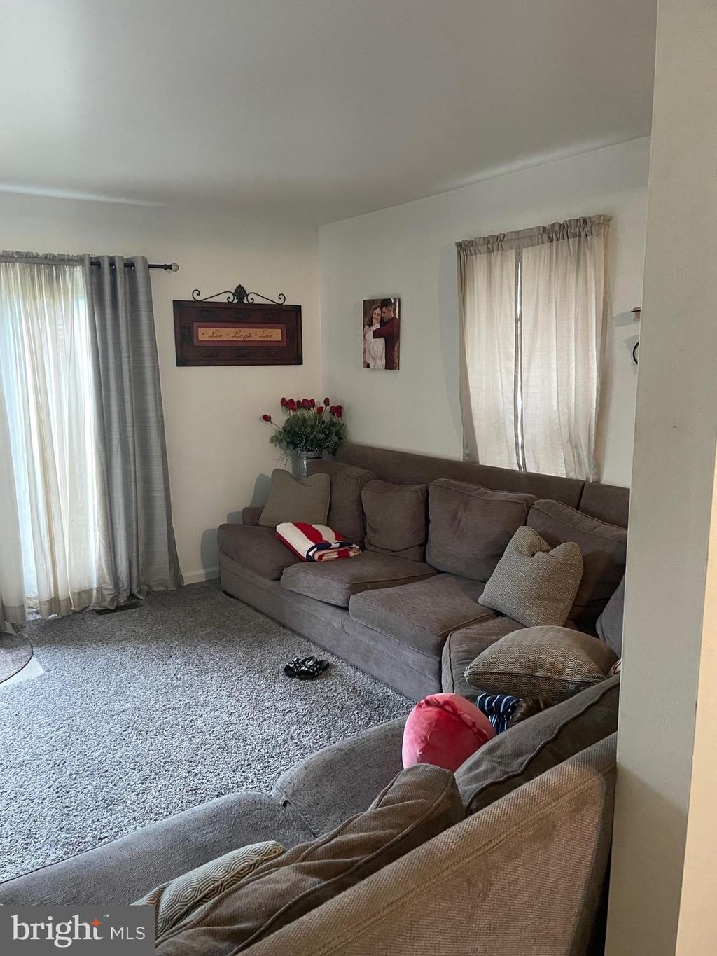 Photo of 137 E WASHINGTON ST, ELIZABETHTOWN, PA 17022 (MLS # PALA2036918)