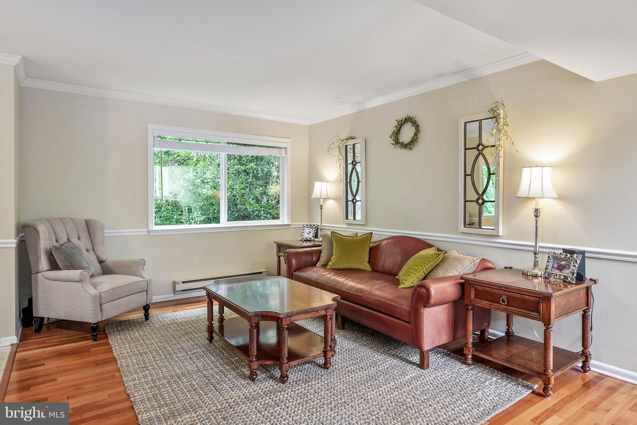 RESTON - Residential