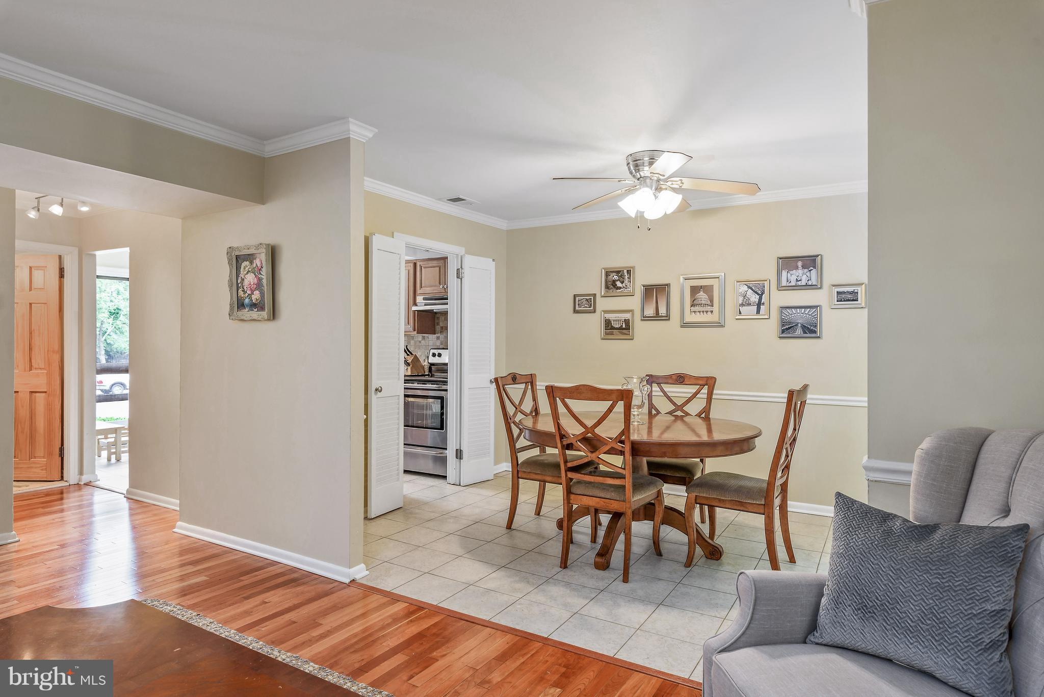 RESTON - Residential