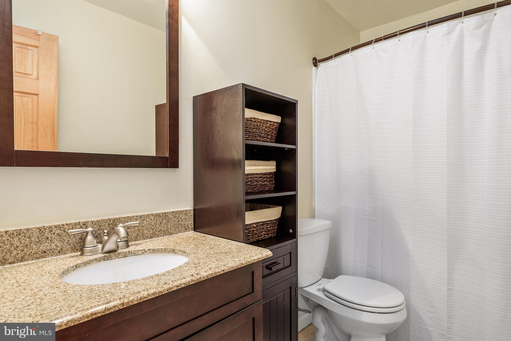 RESTON - Residential