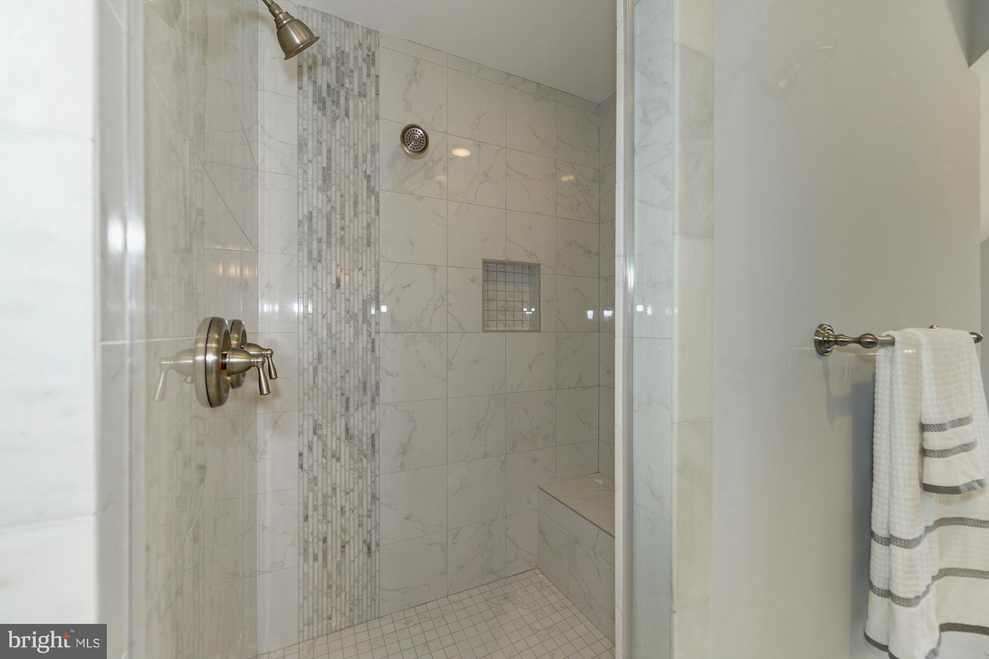 TUCKAHOE VILLAGE - Residential