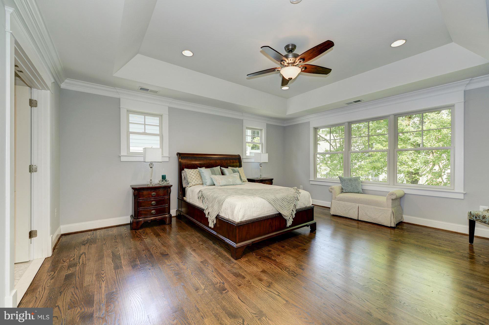 TUCKAHOE VILLAGE - Residential