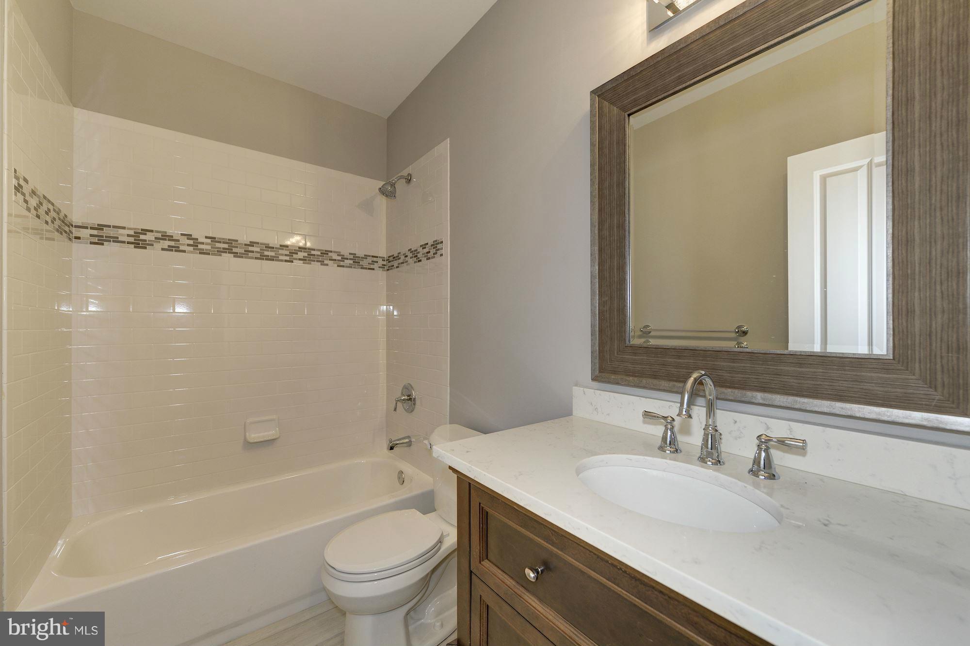 TUCKAHOE VILLAGE - Residential