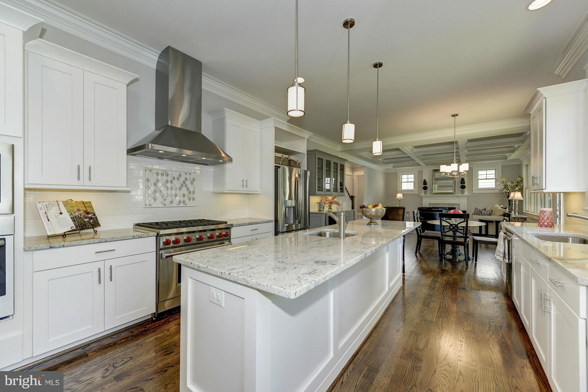 TUCKAHOE VILLAGE - Residential