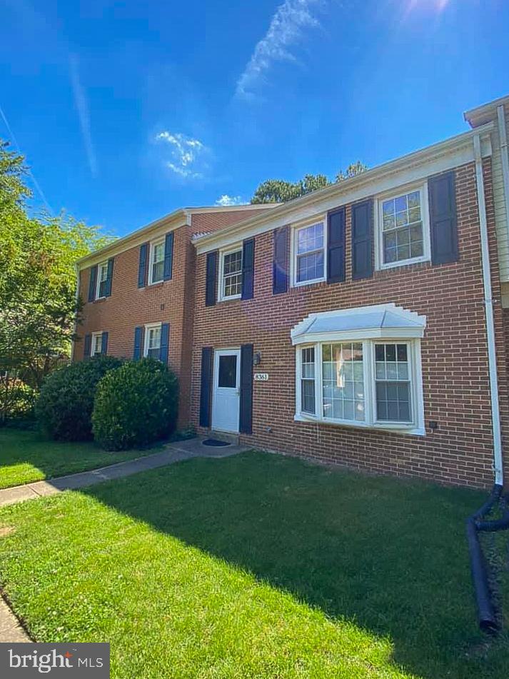 NEWINGTON STATION - Residential Lease