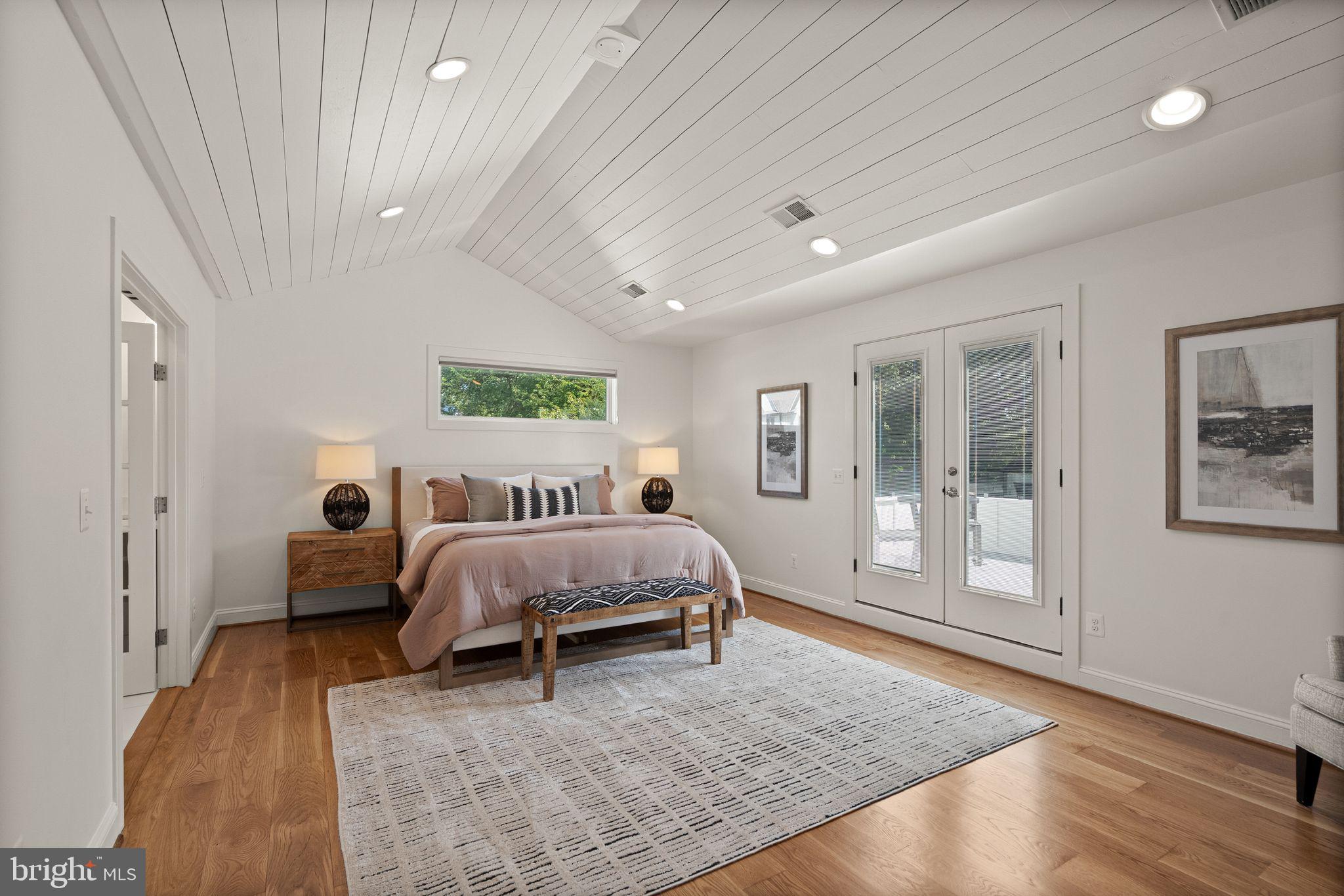 BERKSHIRE OAKWOOD - Residential