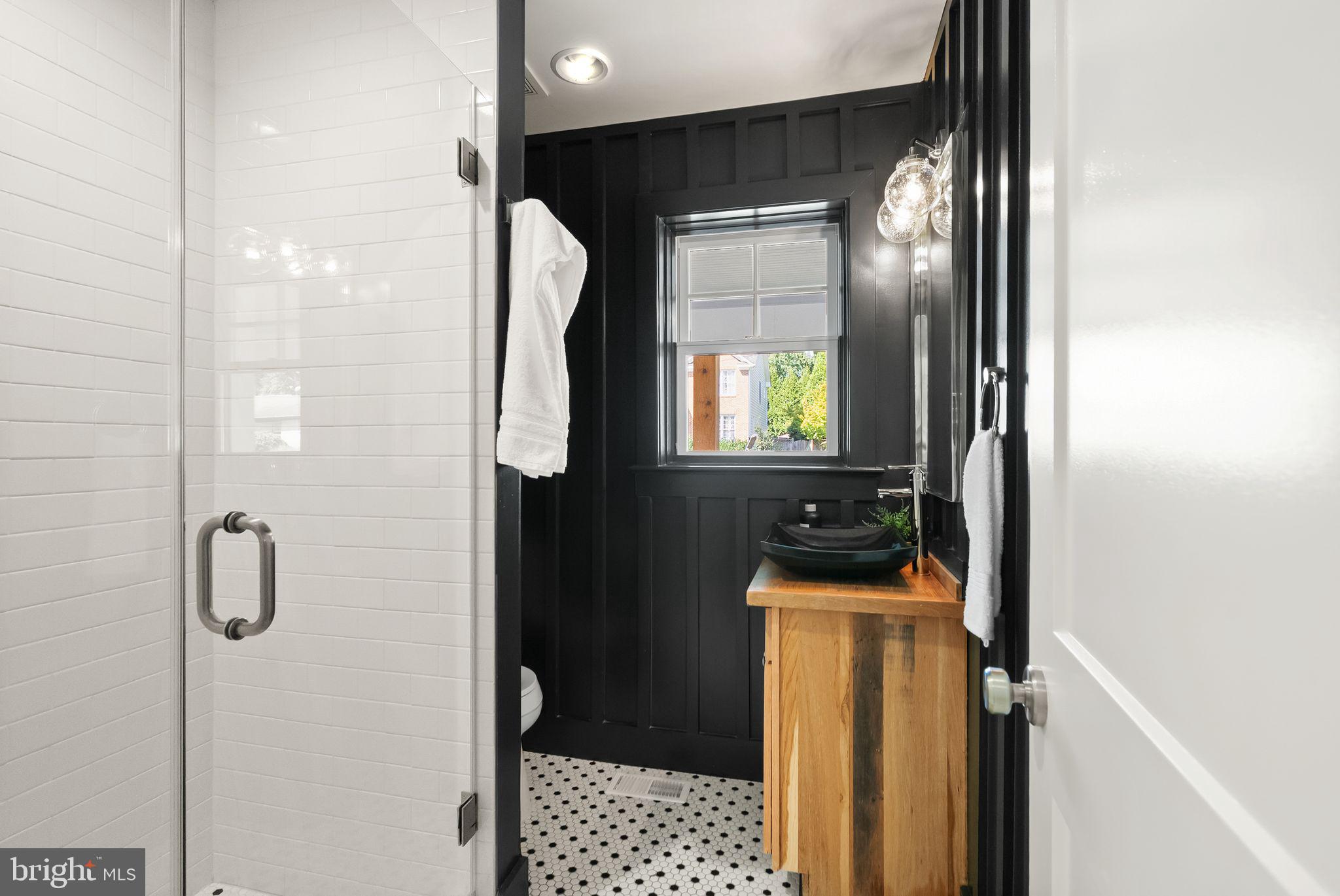 BERKSHIRE OAKWOOD - Residential