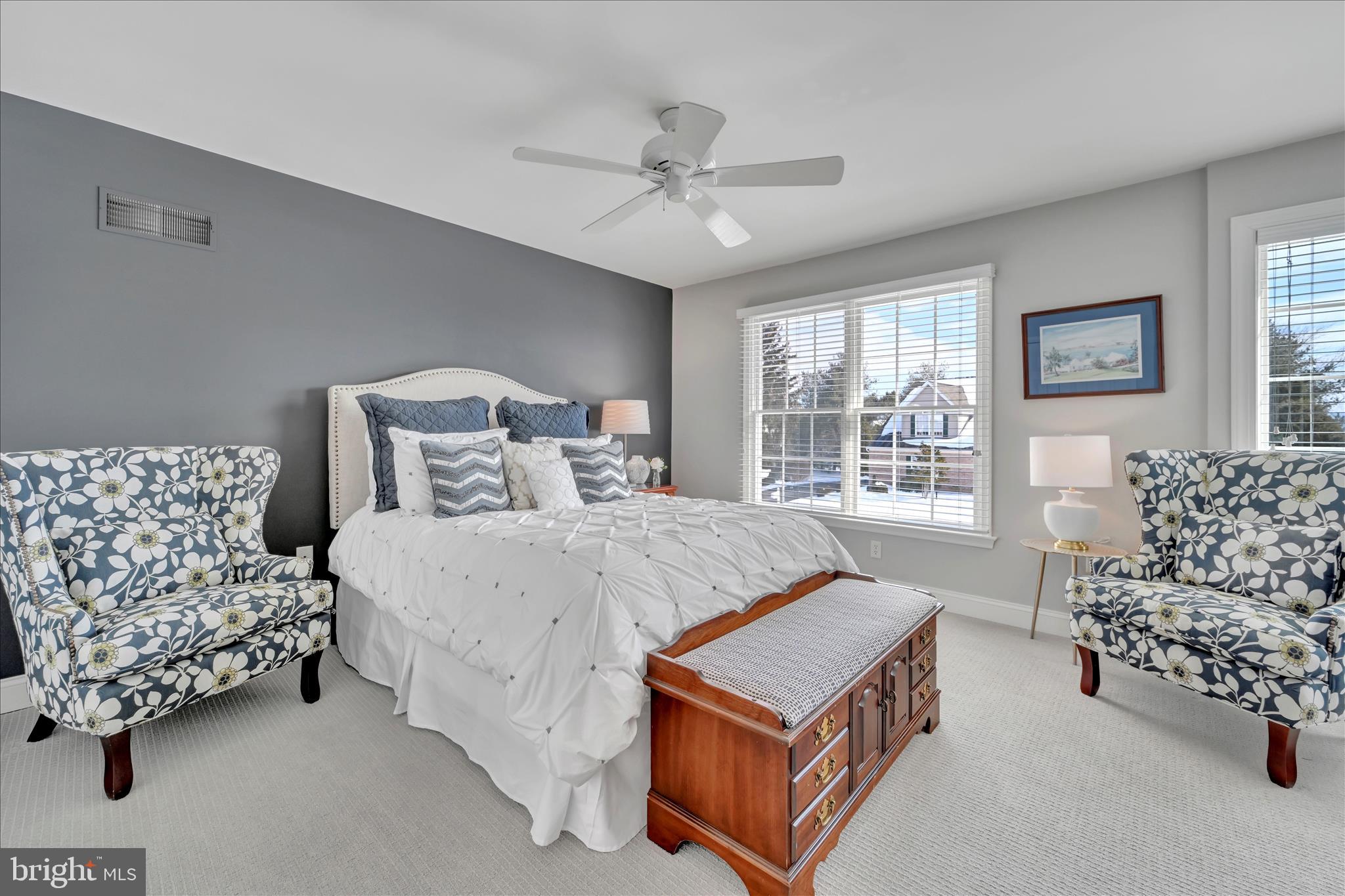 SPRING RIDGE - Residential