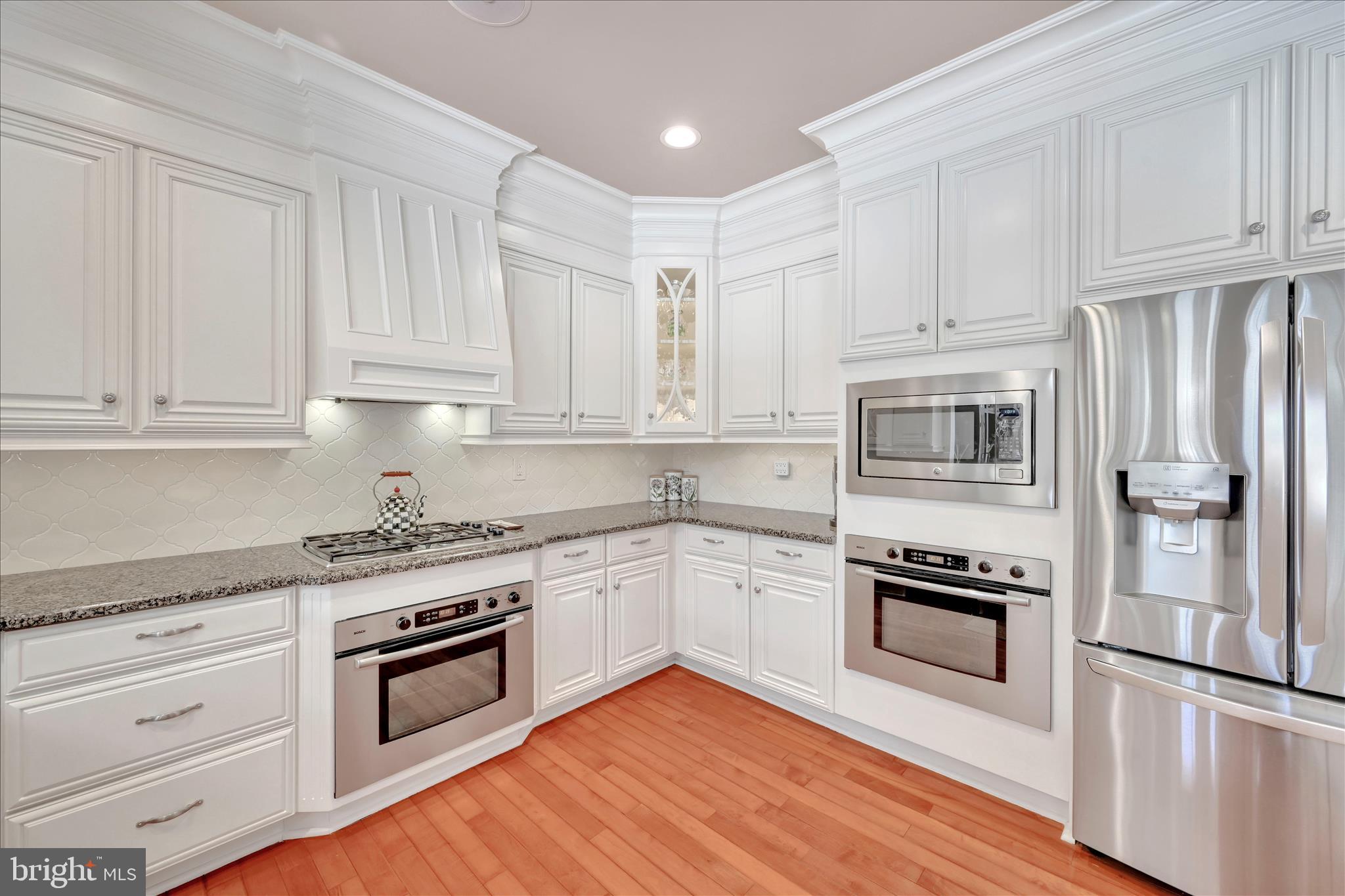 SPRING RIDGE - Residential