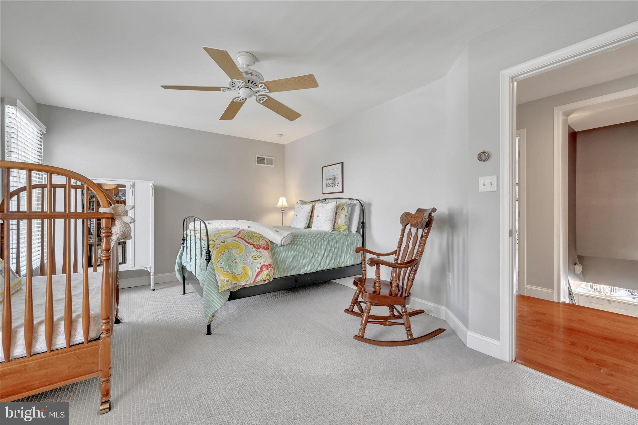 SPRING RIDGE - Residential