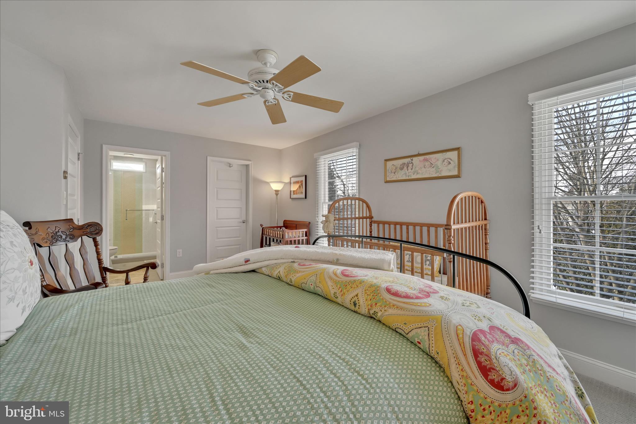 SPRING RIDGE - Residential