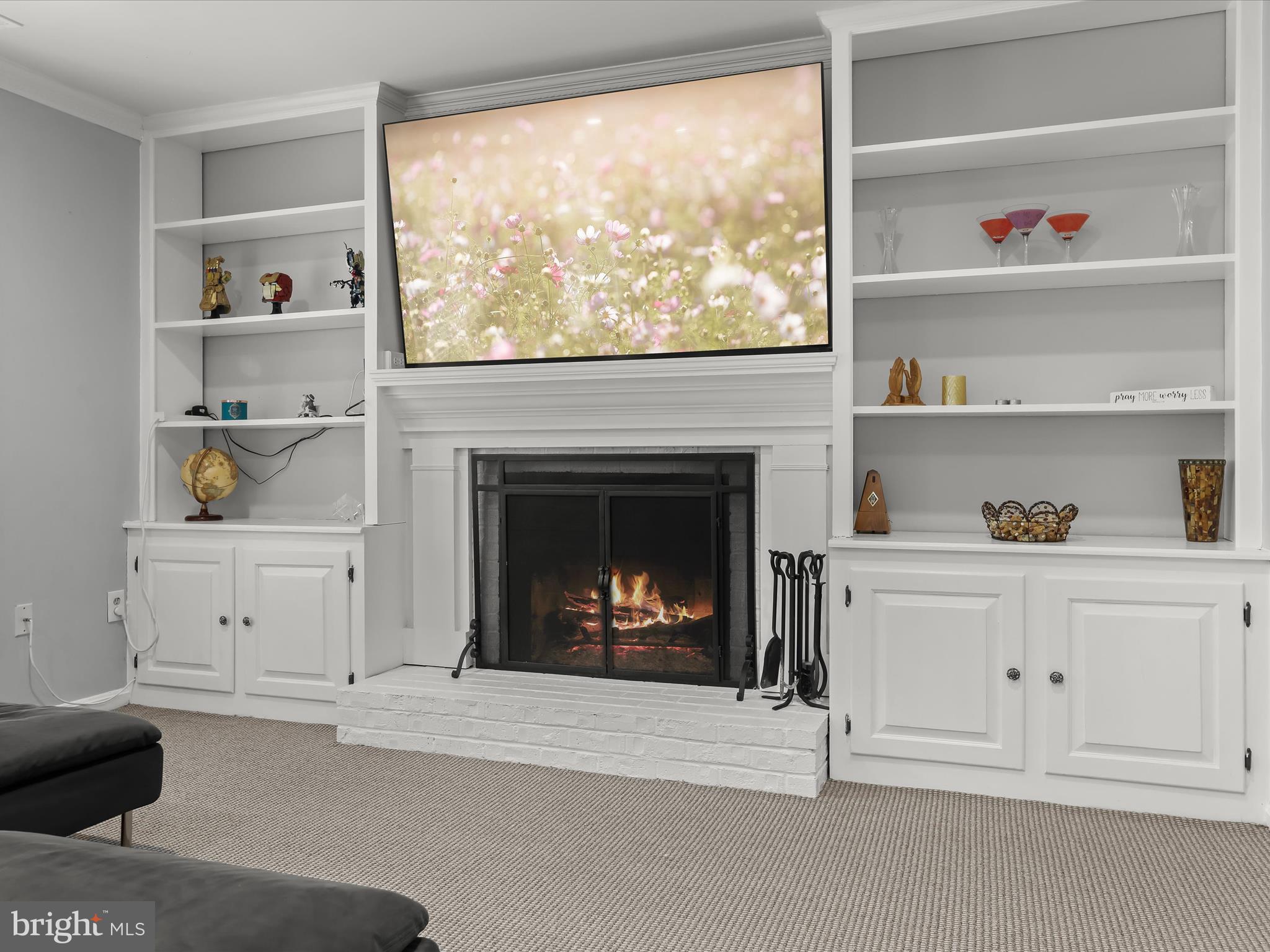 VILLAGE OF HICKORY RIDGE - Residential