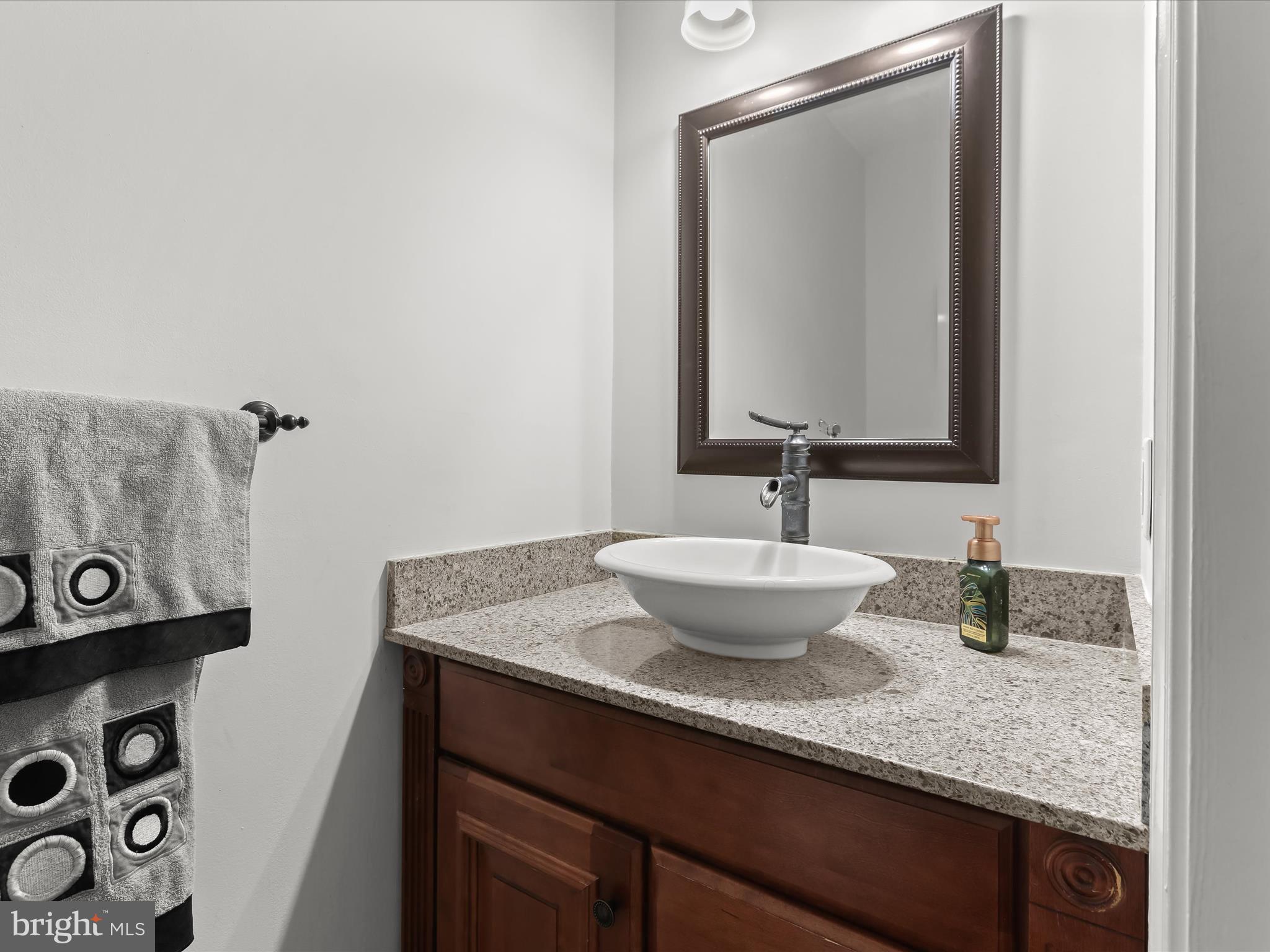 VILLAGE OF HICKORY RIDGE - Residential