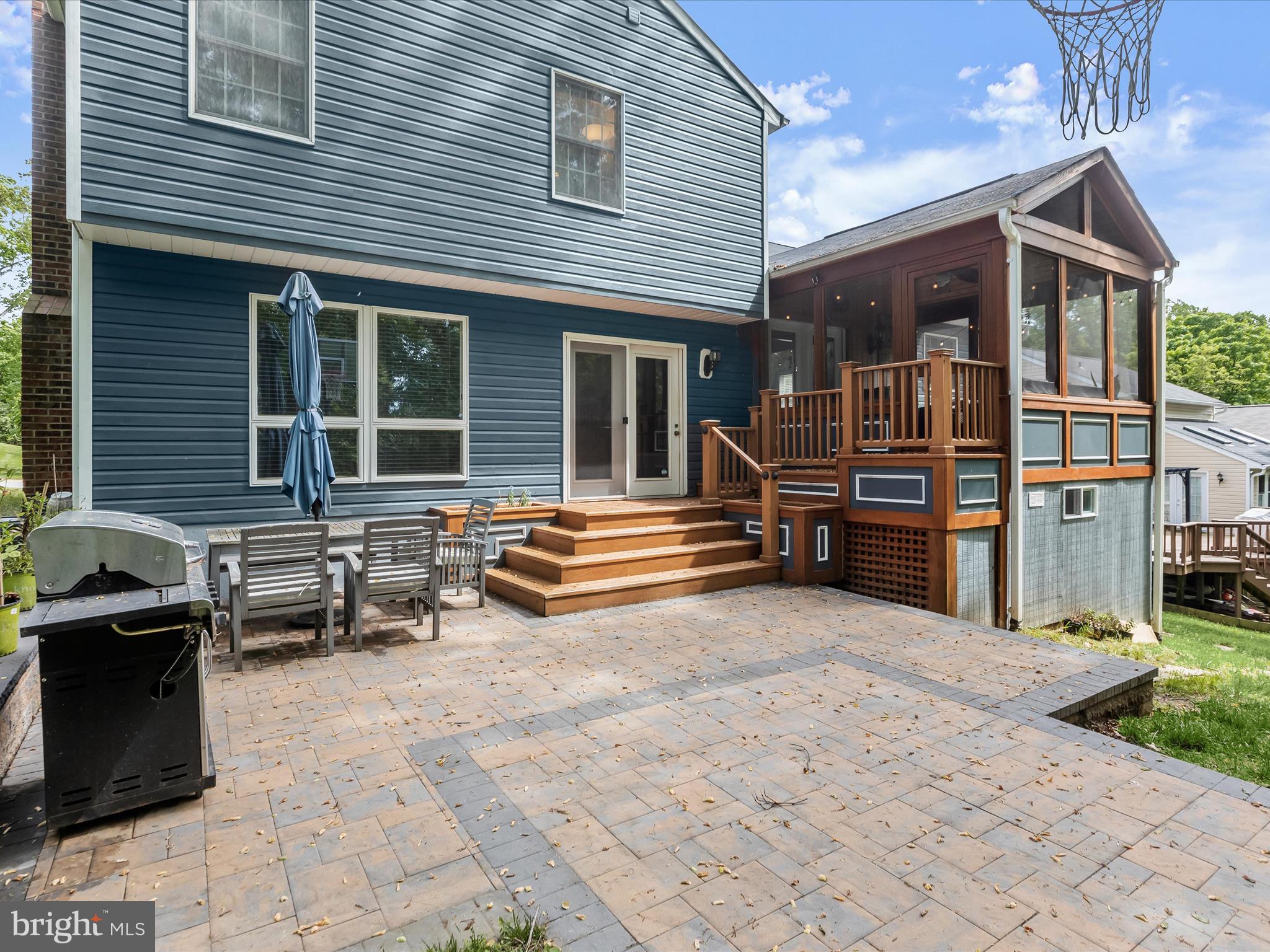 VILLAGE OF HICKORY RIDGE - Residential