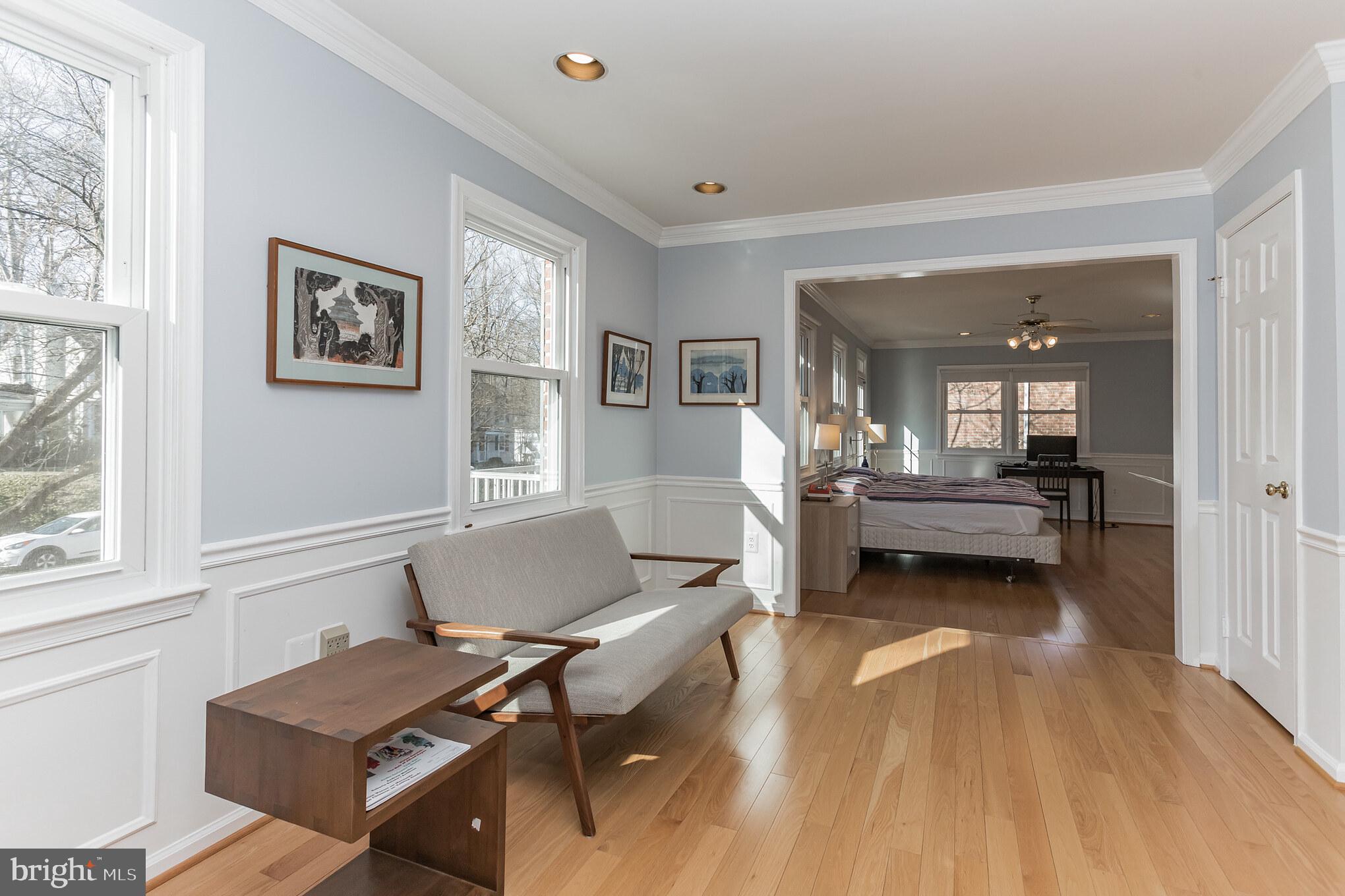 WOODACRES - Residential Lease