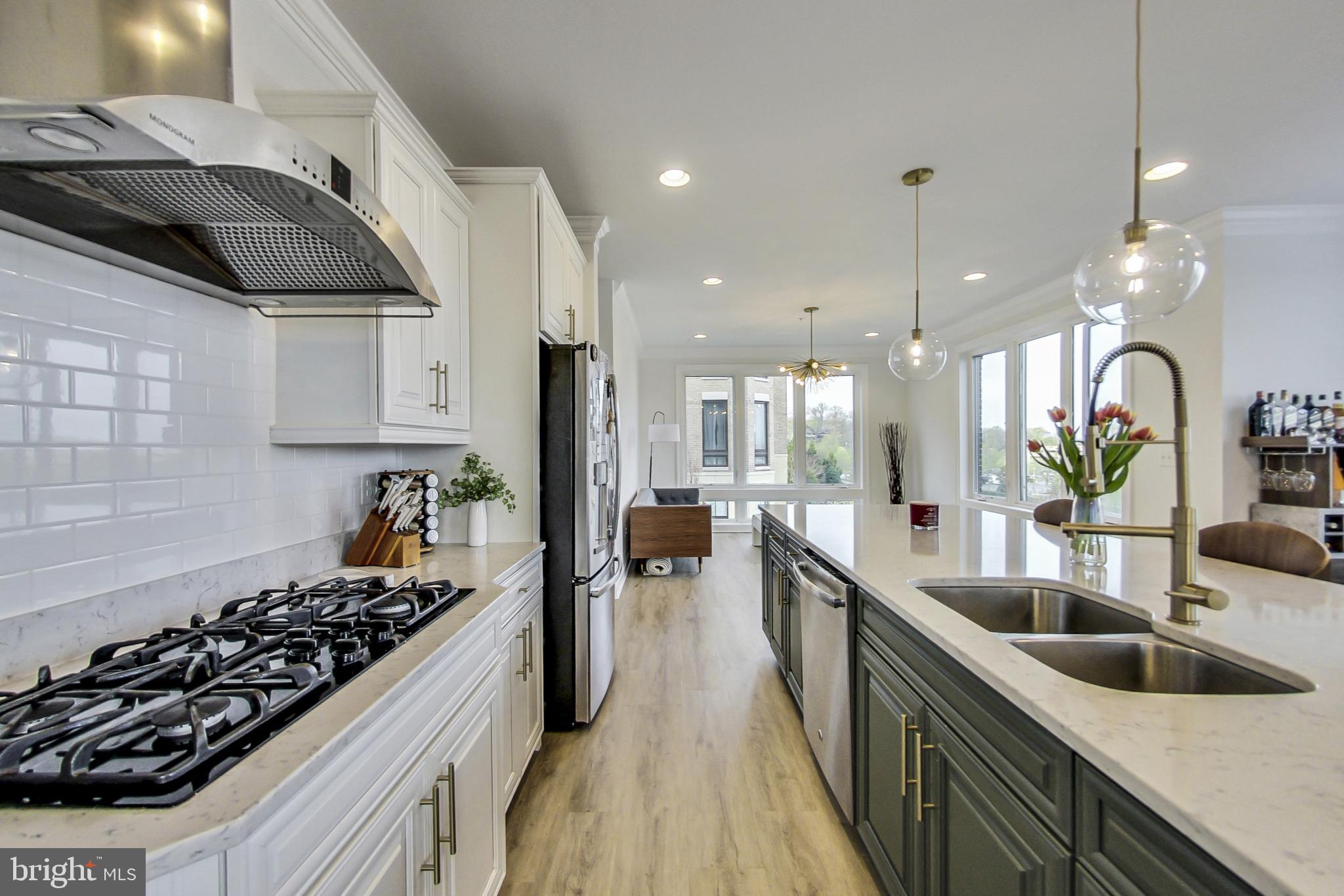 POTOMAC OVERLOOK AT NATIONAL HARBOR - Residential Lease