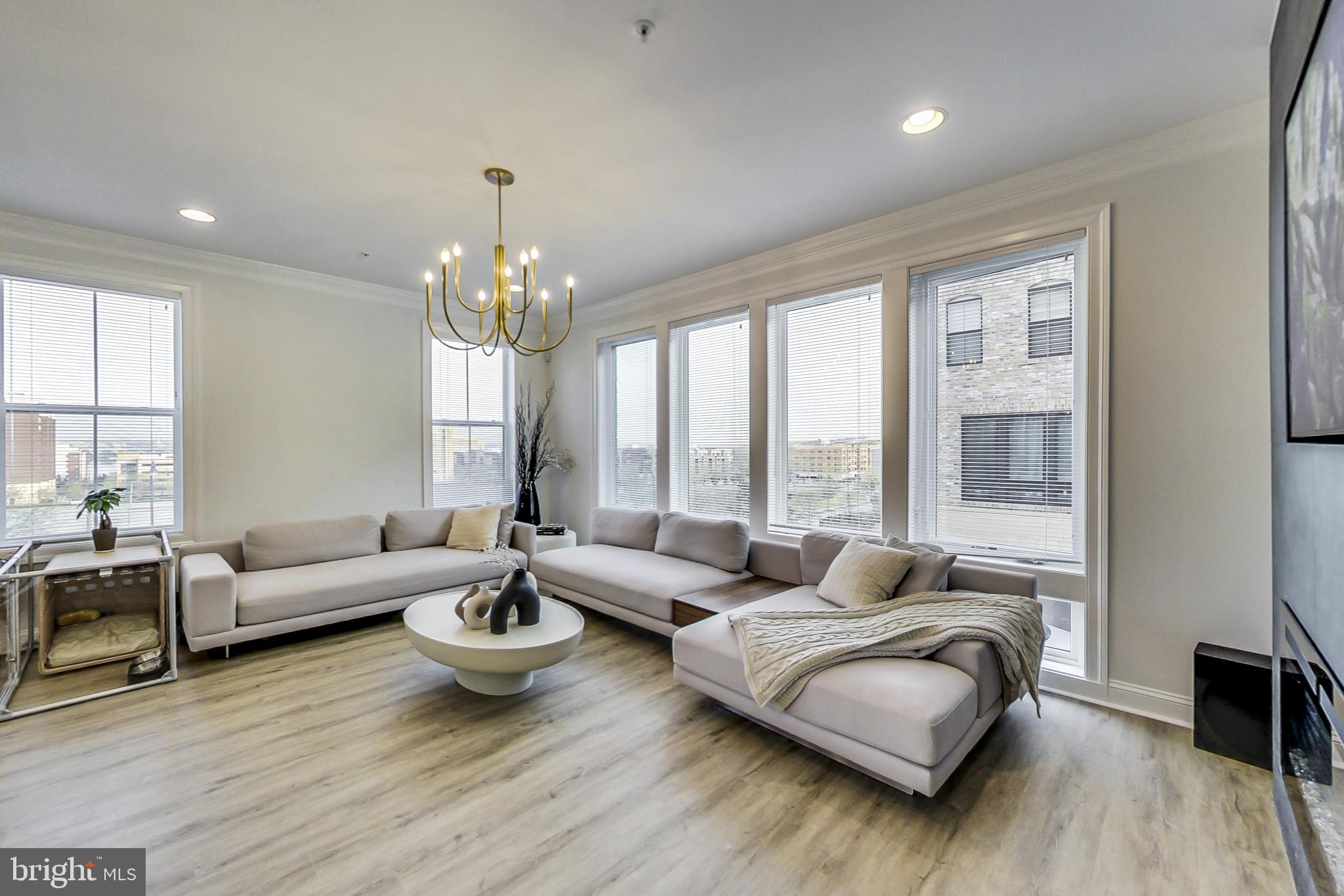 POTOMAC OVERLOOK AT NATIONAL HARBOR - Residential Lease