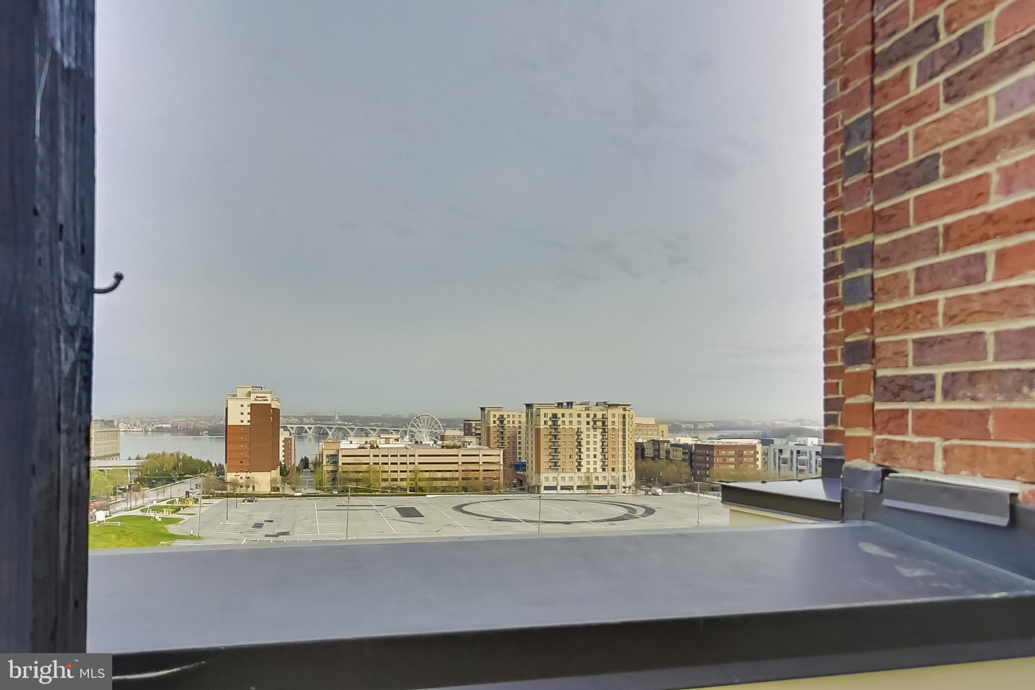 POTOMAC OVERLOOK AT NATIONAL HARBOR - Residential Lease