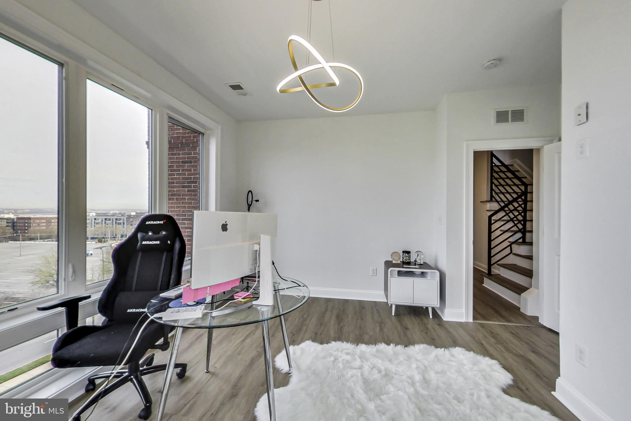 POTOMAC OVERLOOK AT NATIONAL HARBOR - Residential Lease