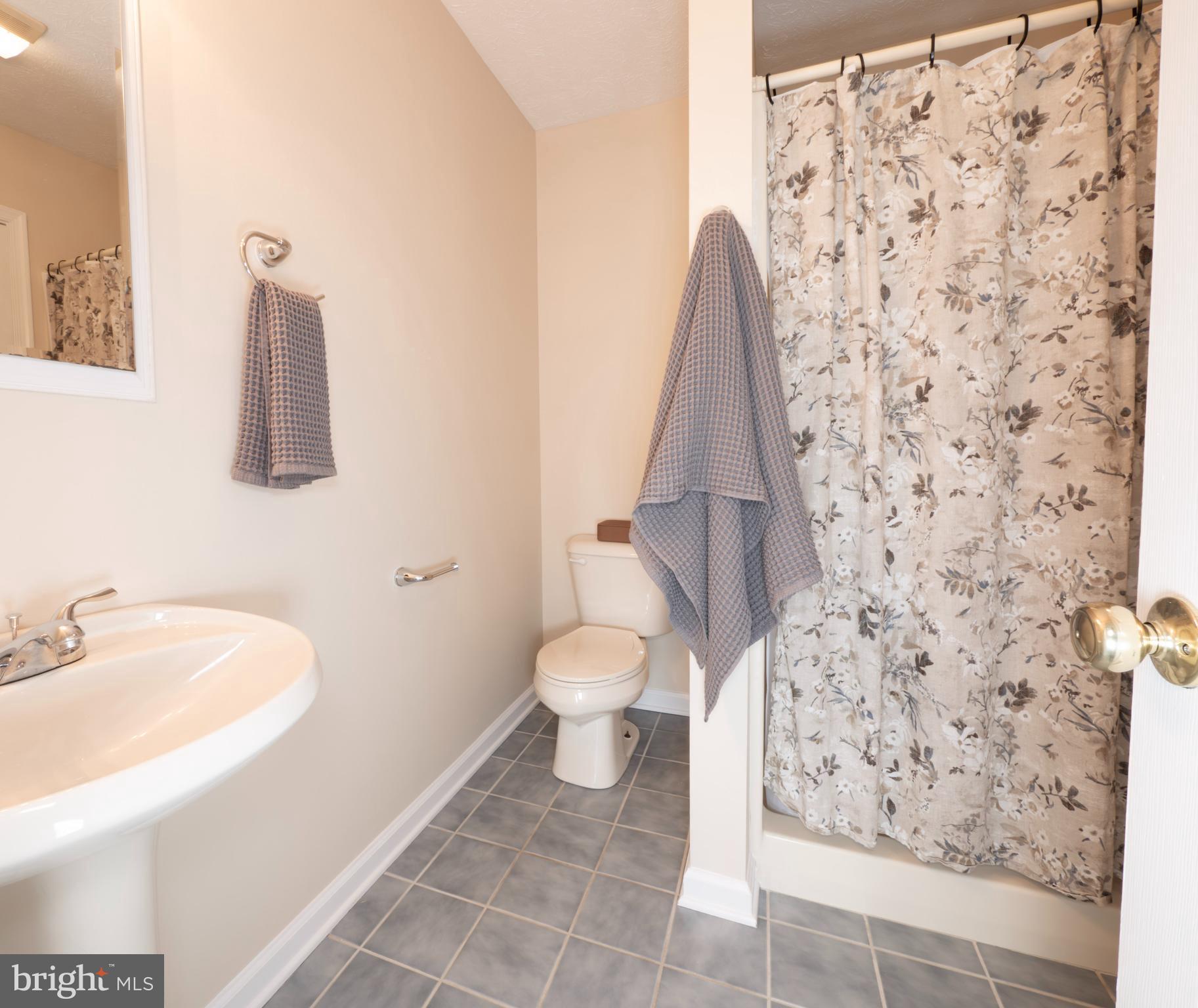 TUSCAWILLA HILLS - Residential