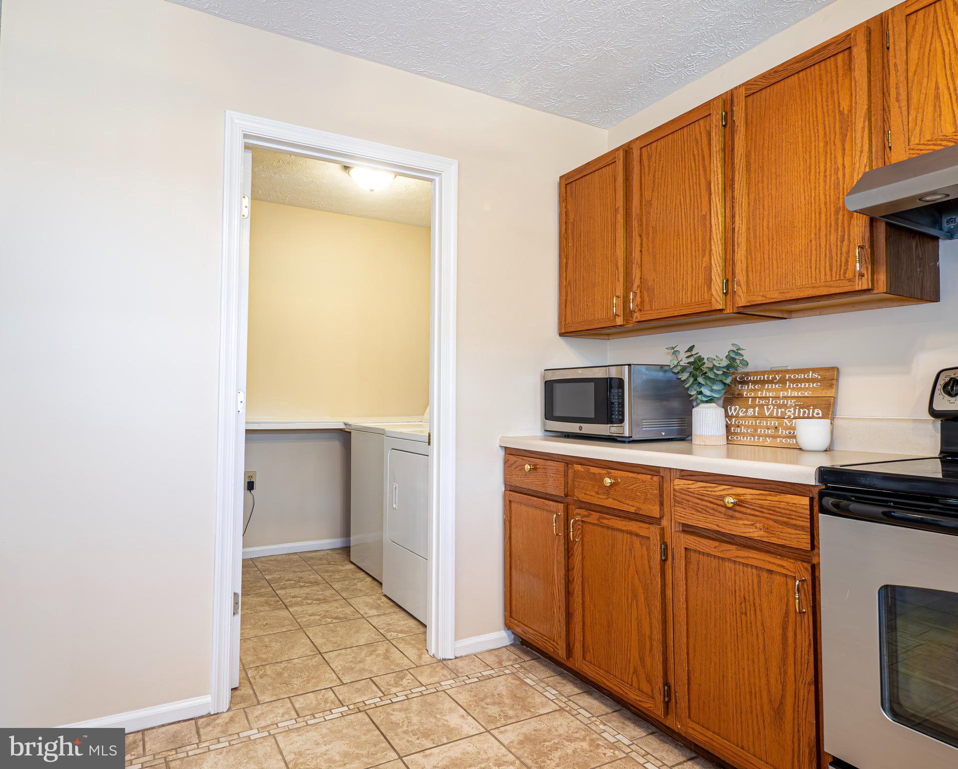 TUSCAWILLA HILLS - Residential