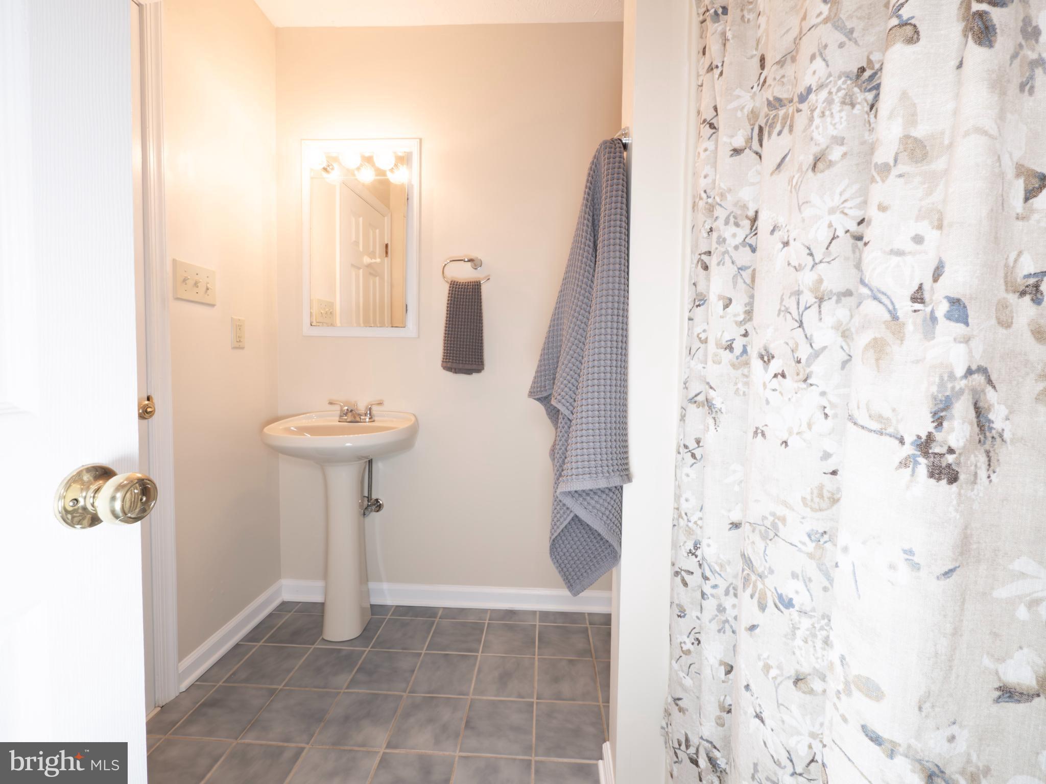 TUSCAWILLA HILLS - Residential