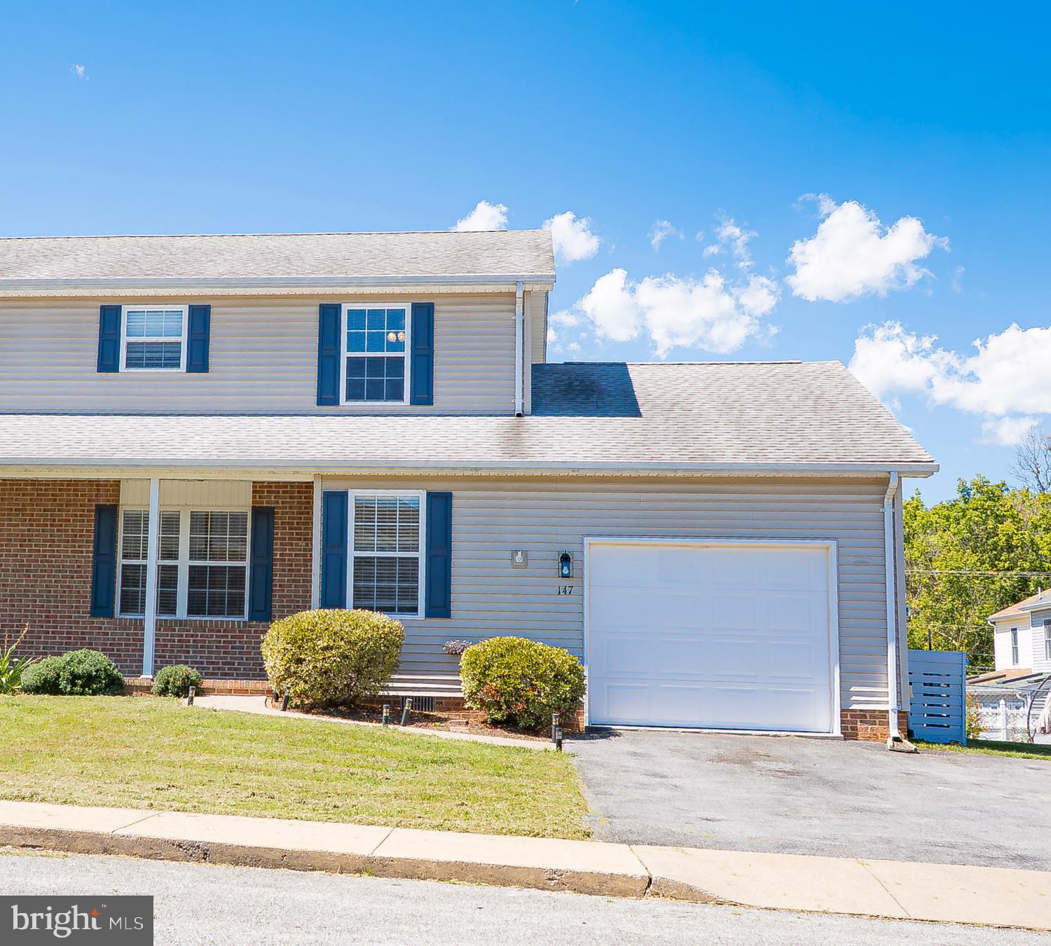 TUSCAWILLA HILLS - Residential