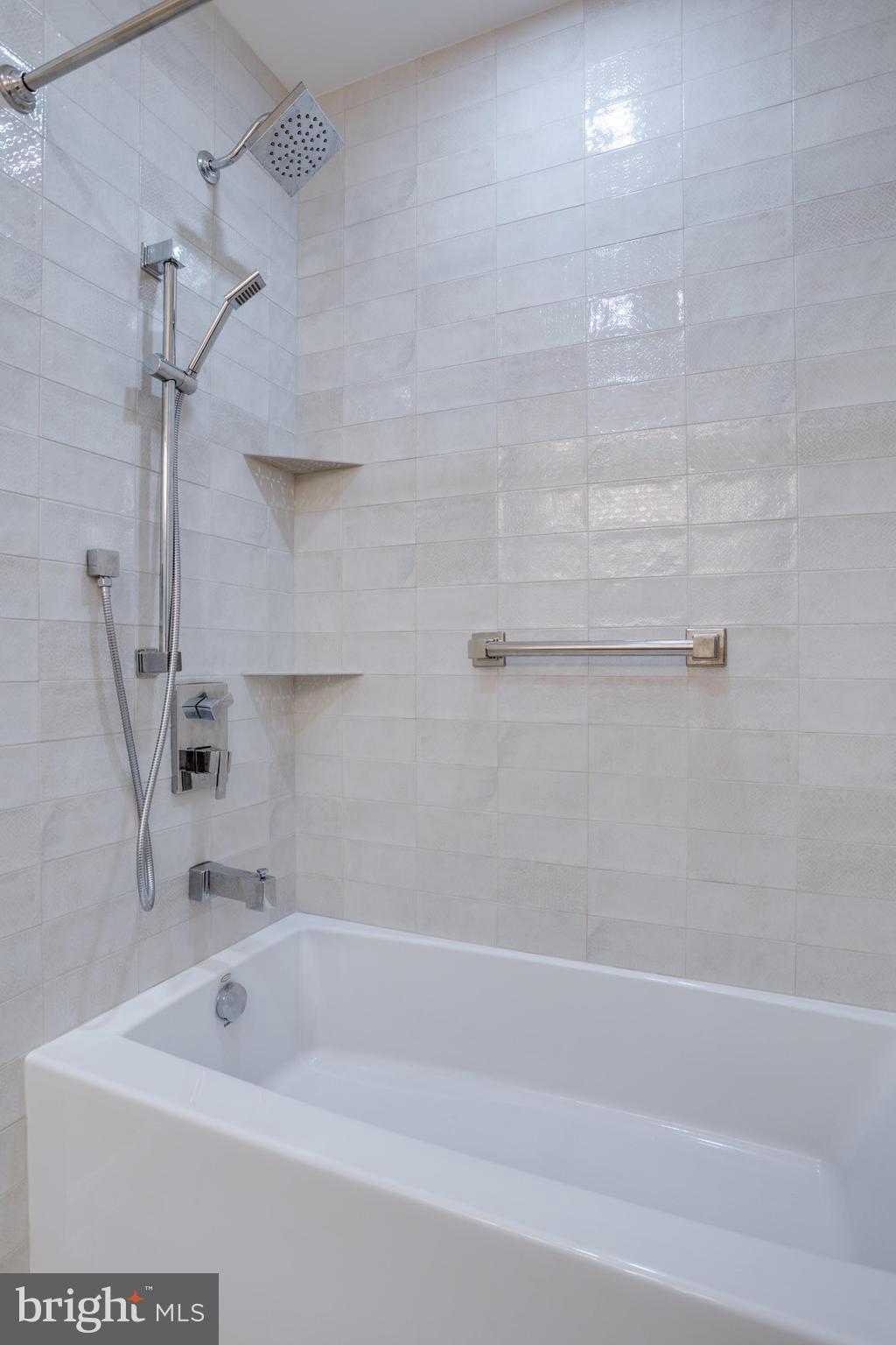 BURKE CENTRE - Residential