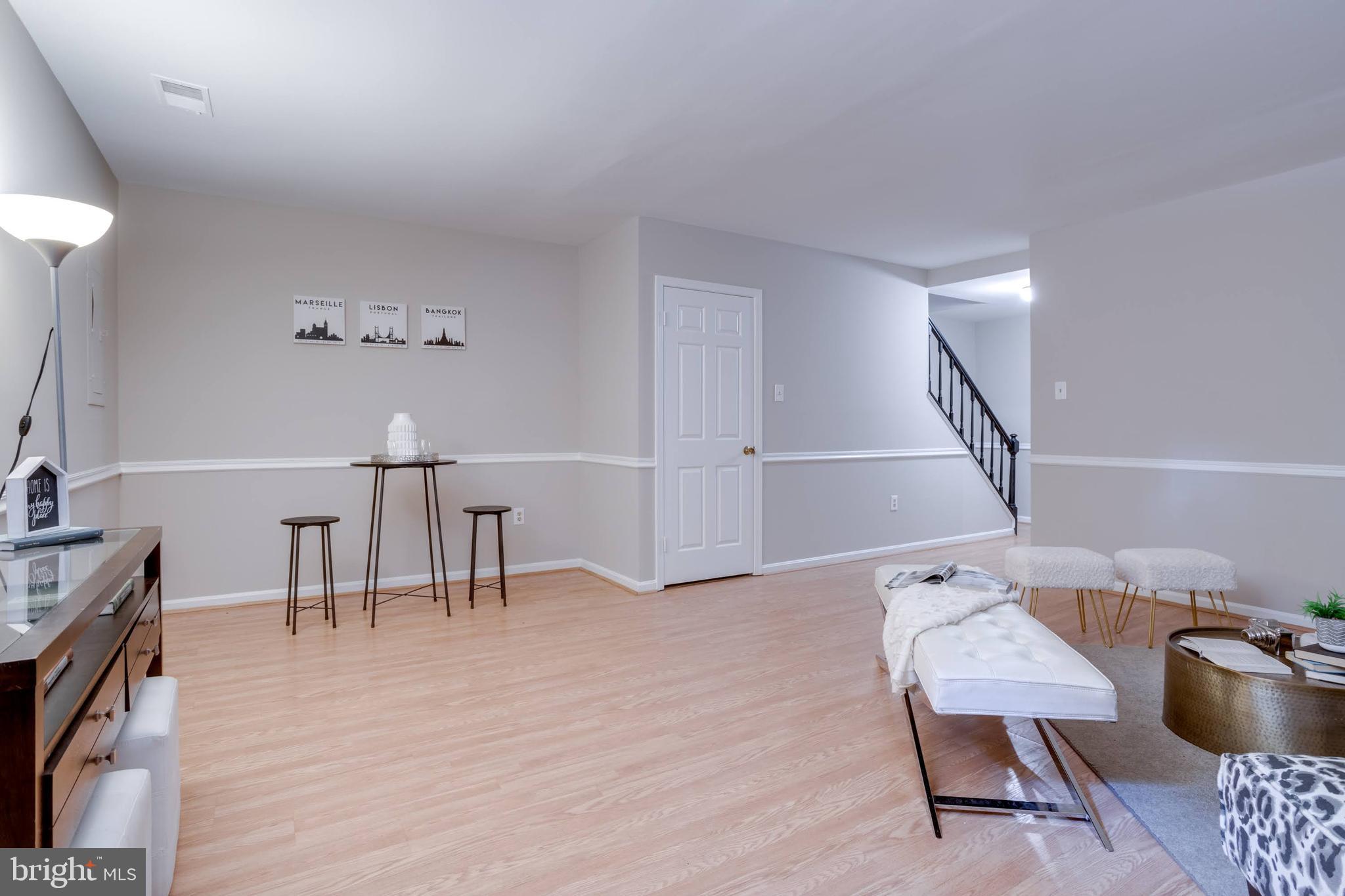 BURKE CENTRE - Residential