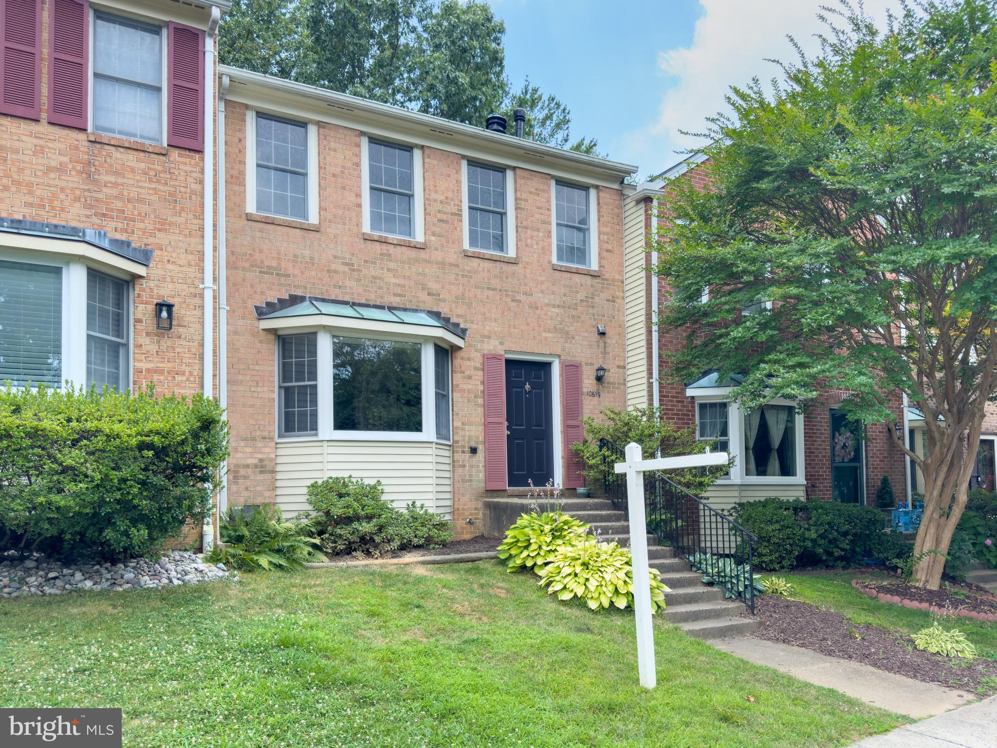 BURKE CENTRE - Residential