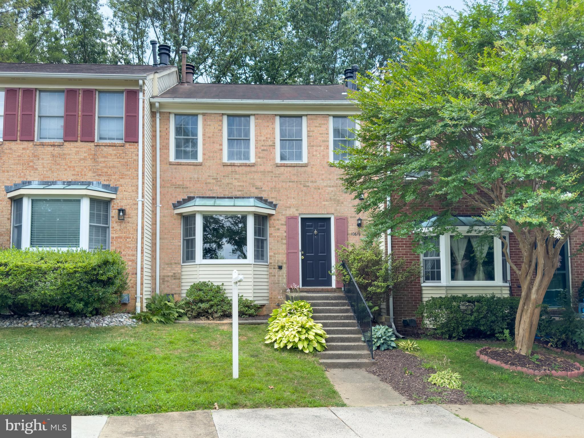 BURKE CENTRE - Residential