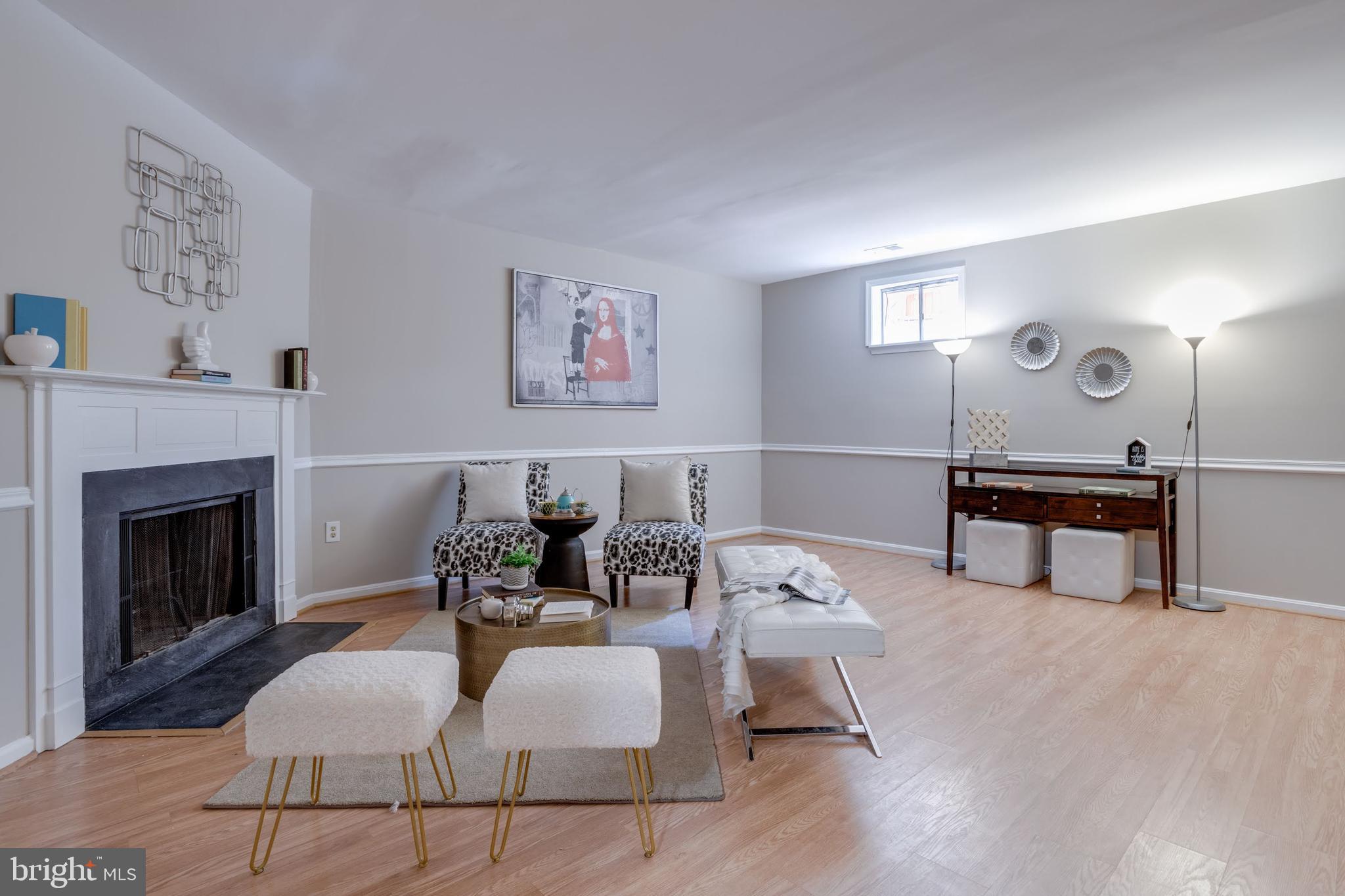 BURKE CENTRE - Residential