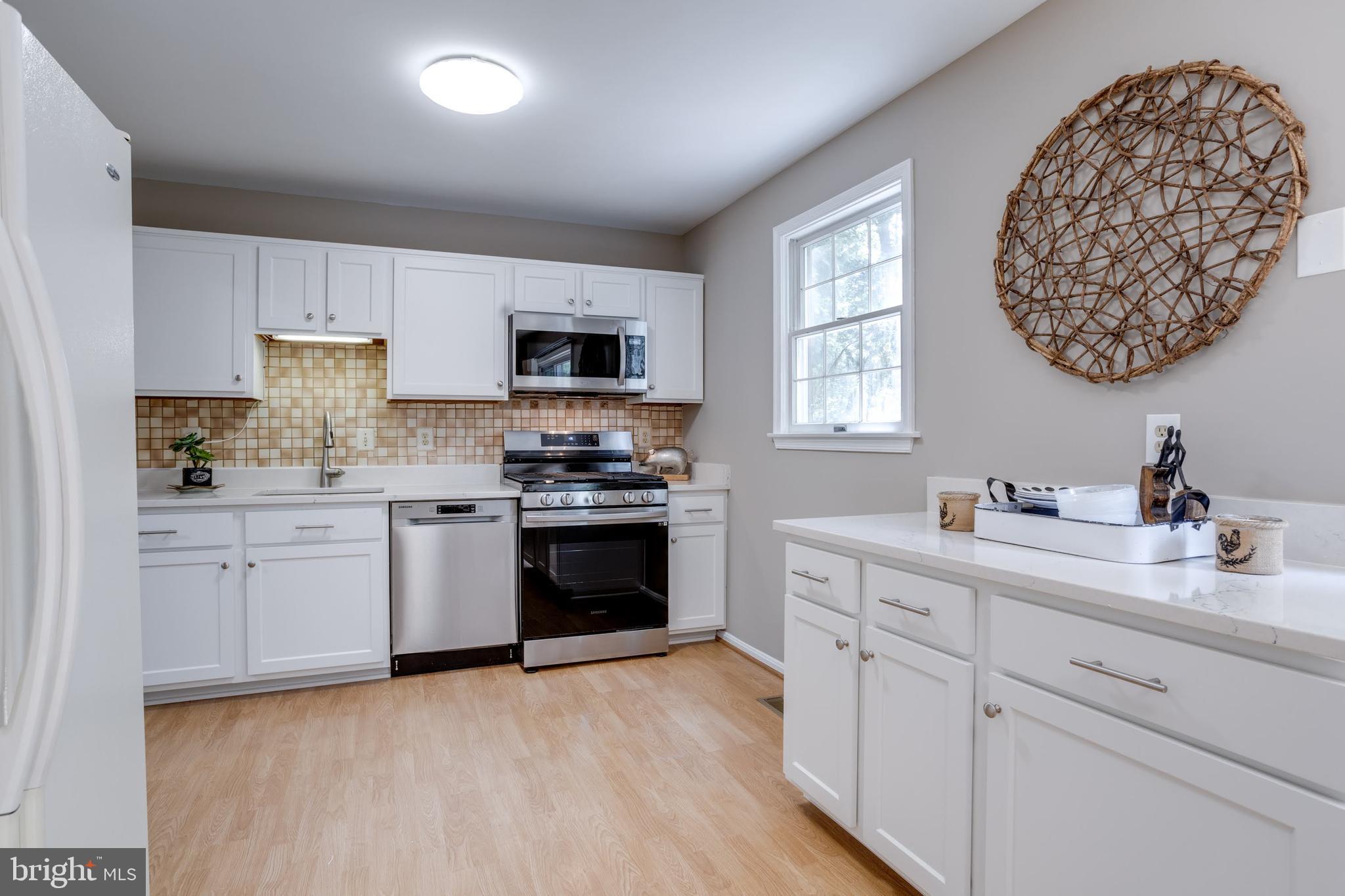 BURKE CENTRE - Residential