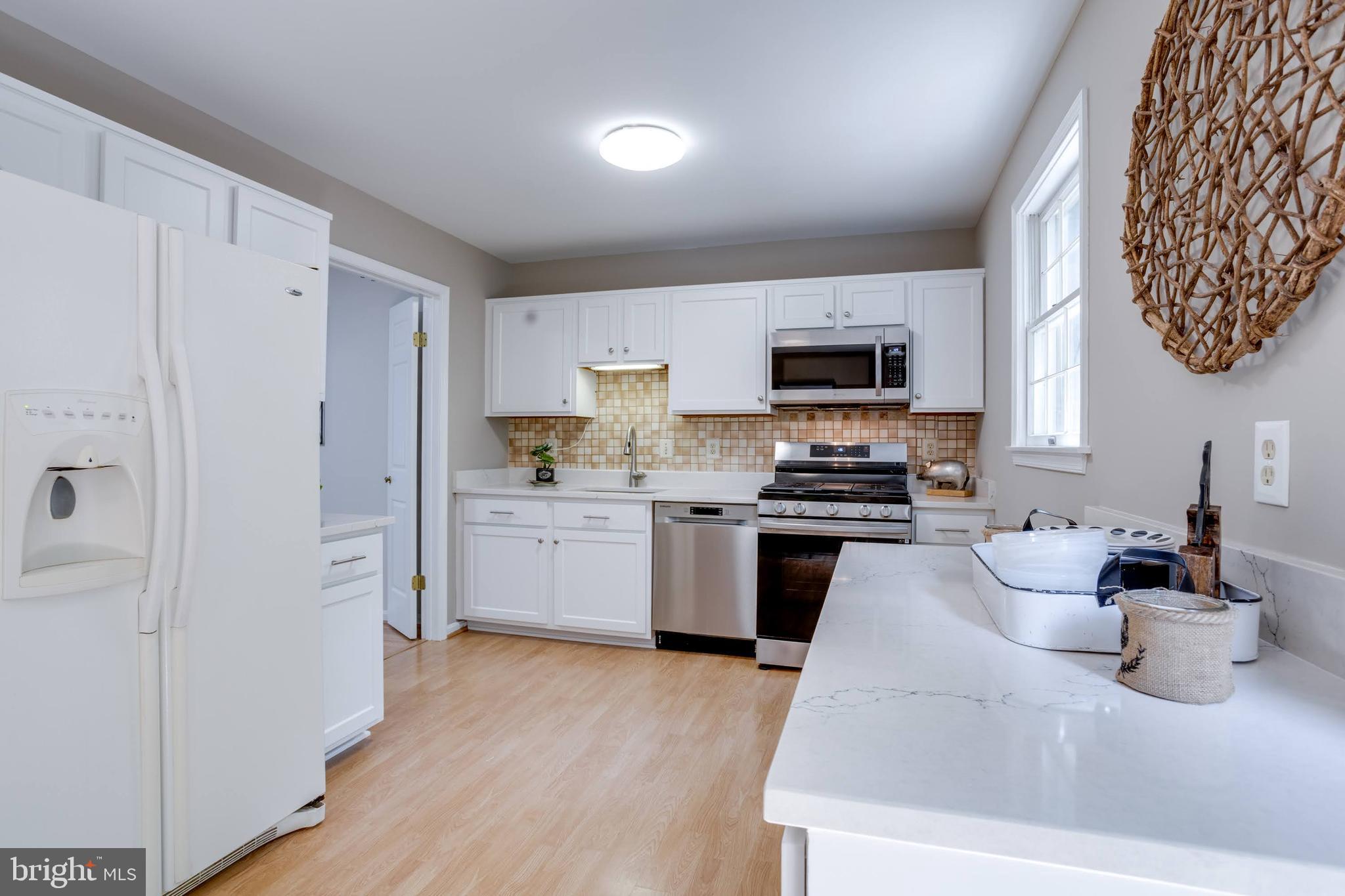 BURKE CENTRE - Residential