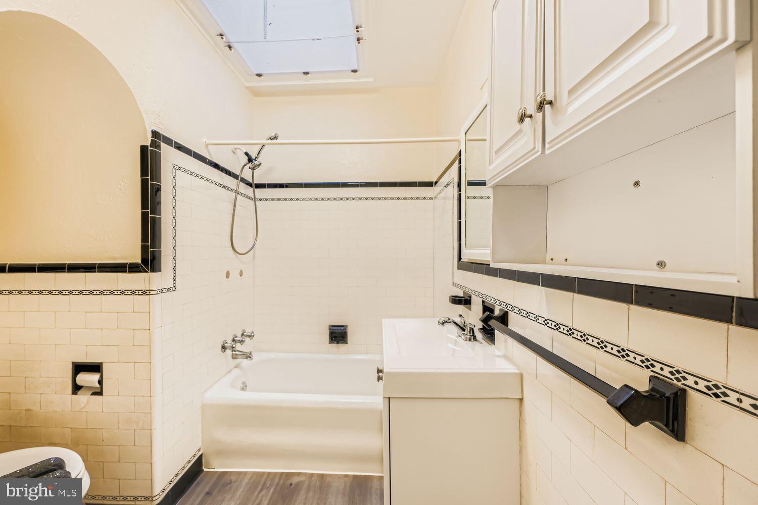 ASHBURTON - Residential Lease